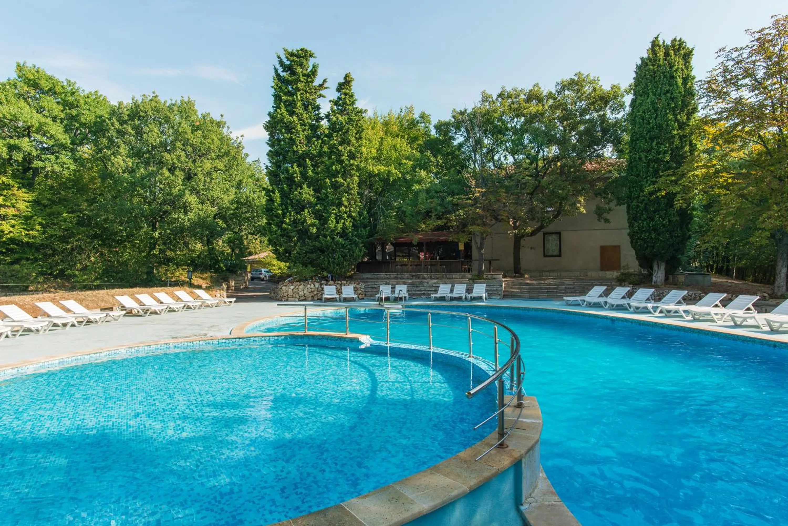 Swimming pool in Hotel PRESLAV