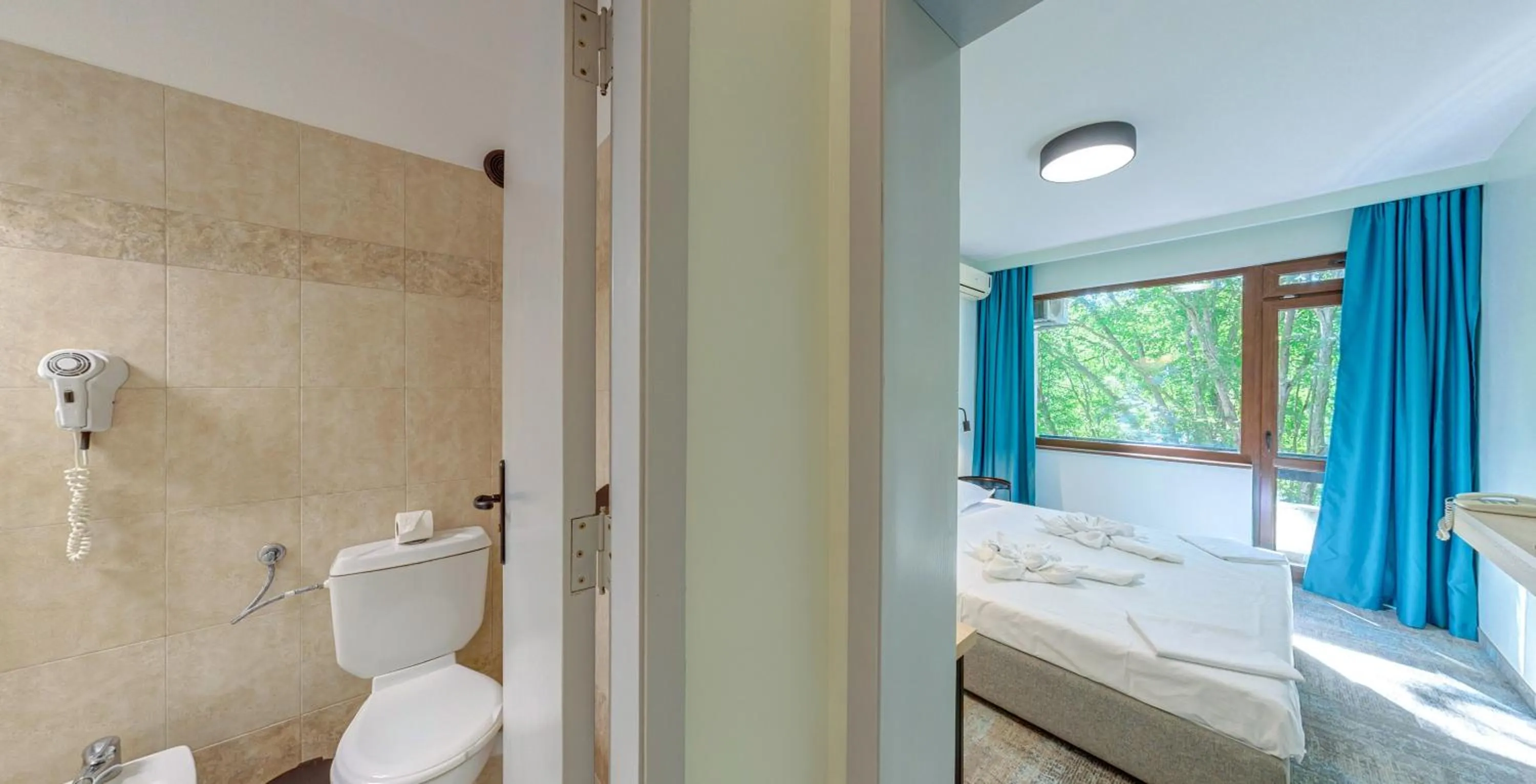 Photo of the whole room in Hotel PRESLAV