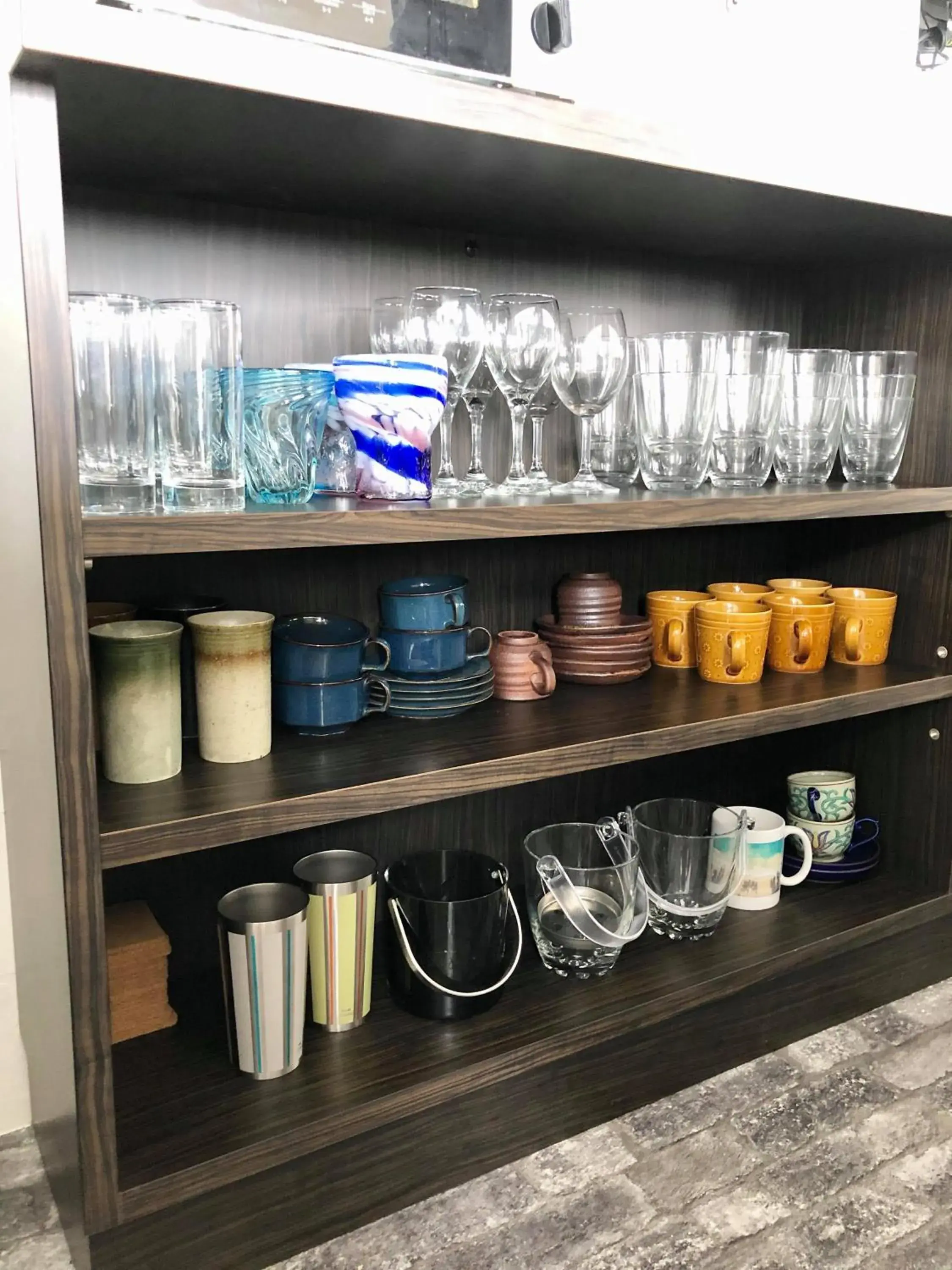 Kitchen or kitchenette in The Little Garden Kitchen or kitchenette in The Little Garden