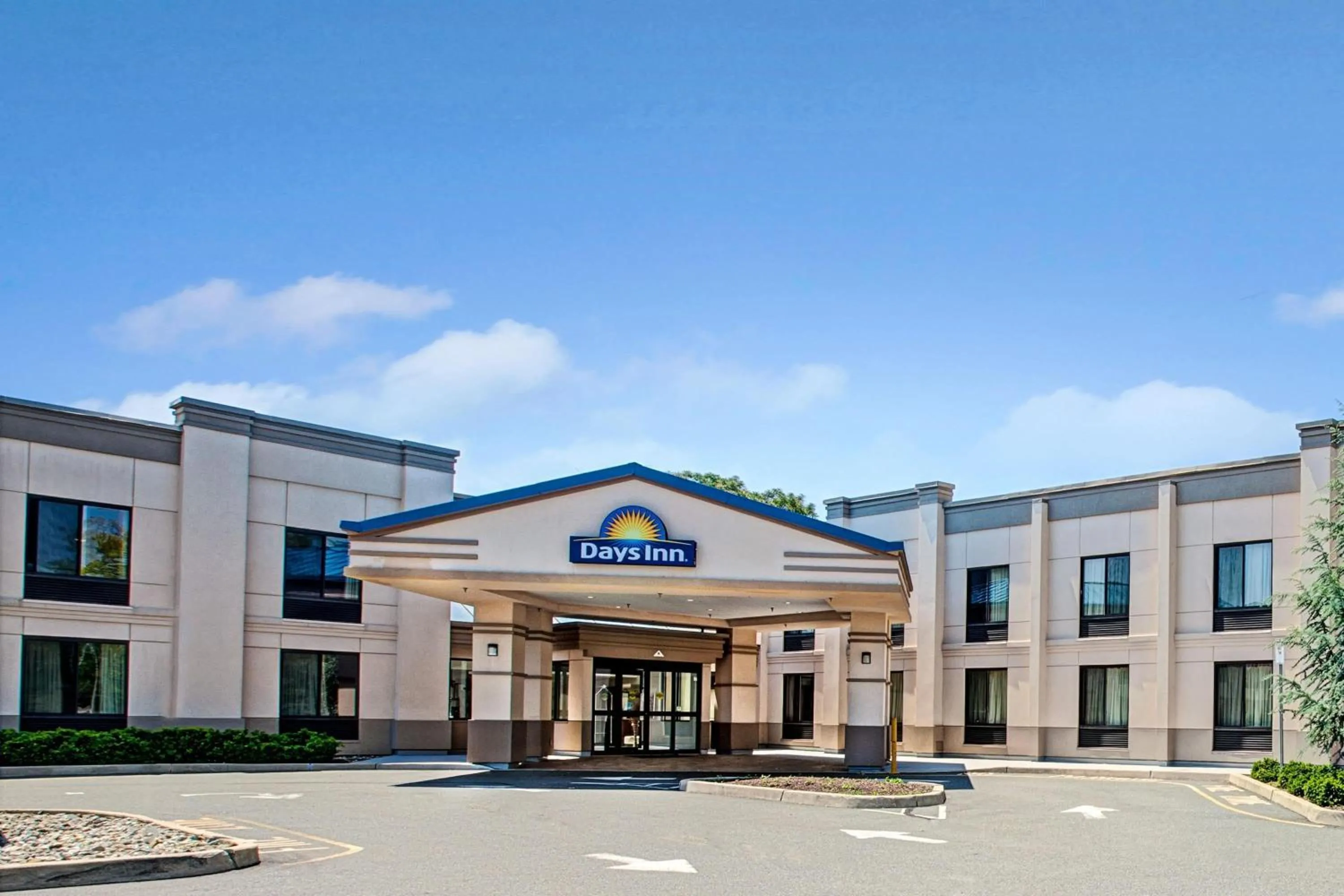 Property building in Days Inn by Wyndham Parsippany
