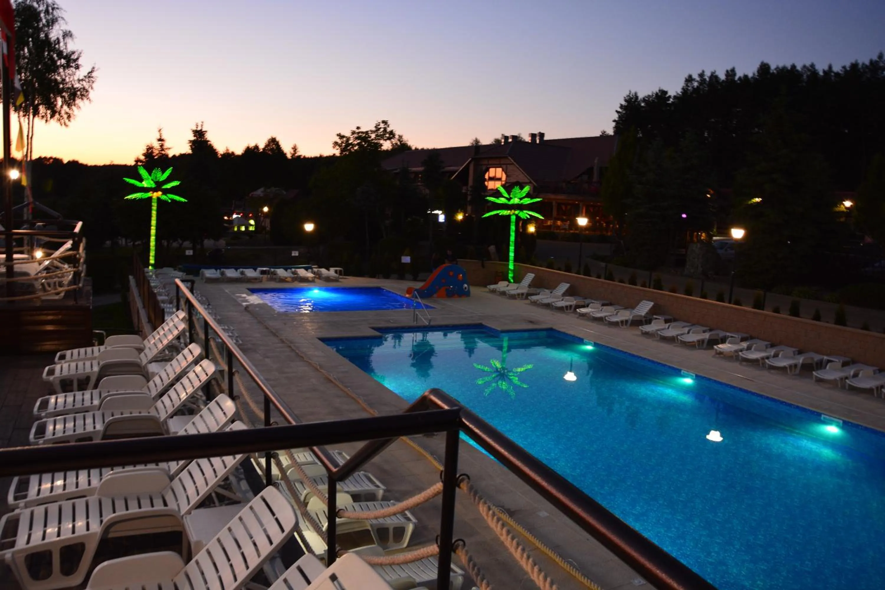 Swimming pool in Hotel Kormoran Resort & SPA