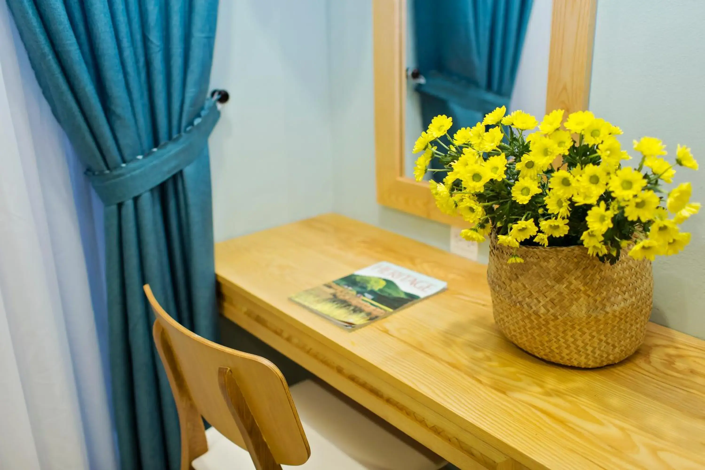Deluxe King Room in Villa De Campagne Hoi An- Boutique homestay with pool and family soul Deluxe King Room in Villa De Campagne Hoi An- Boutique homestay with pool and family soul