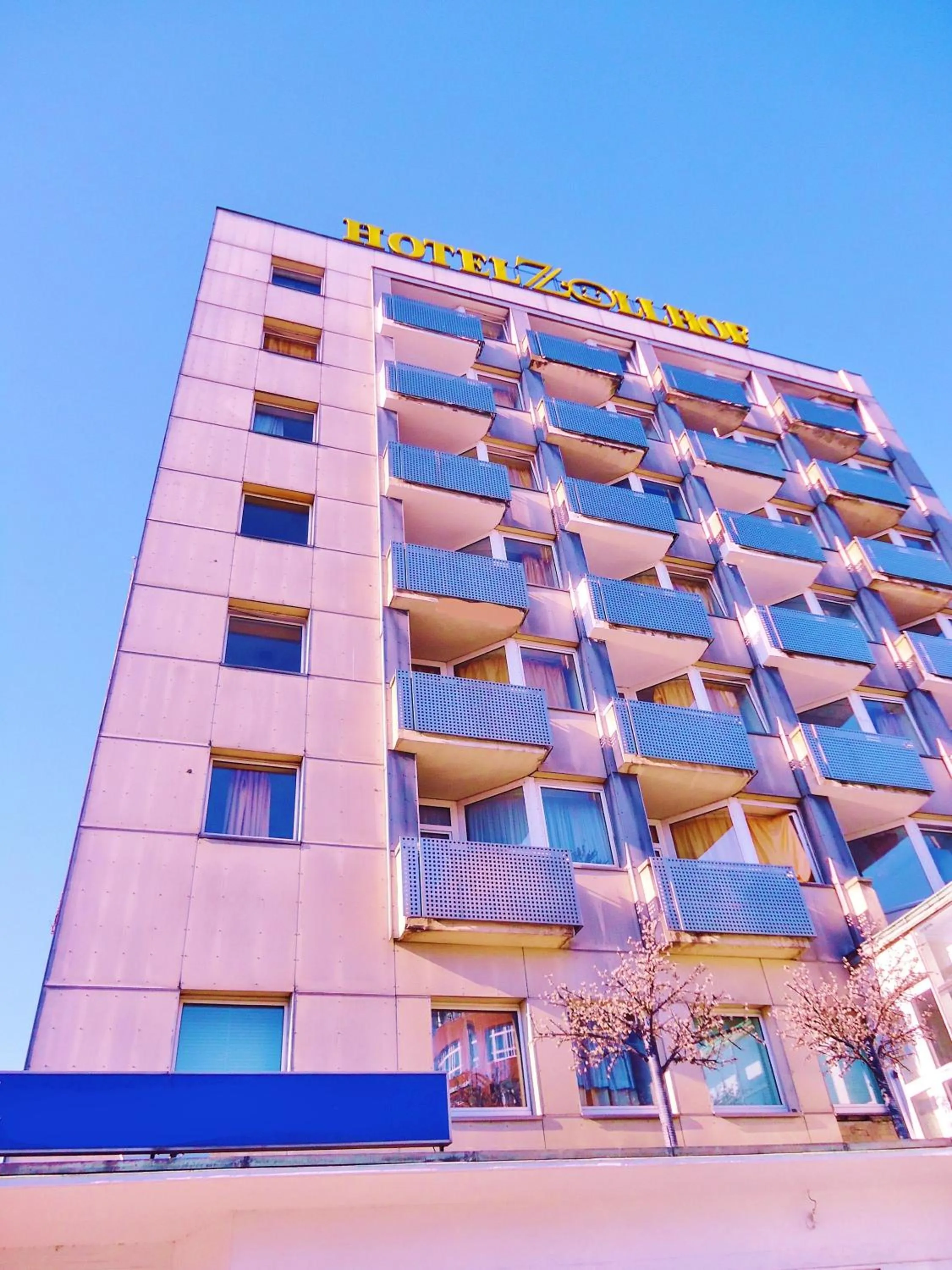 Property building in Hotel Zollhof Wandsbek Markt