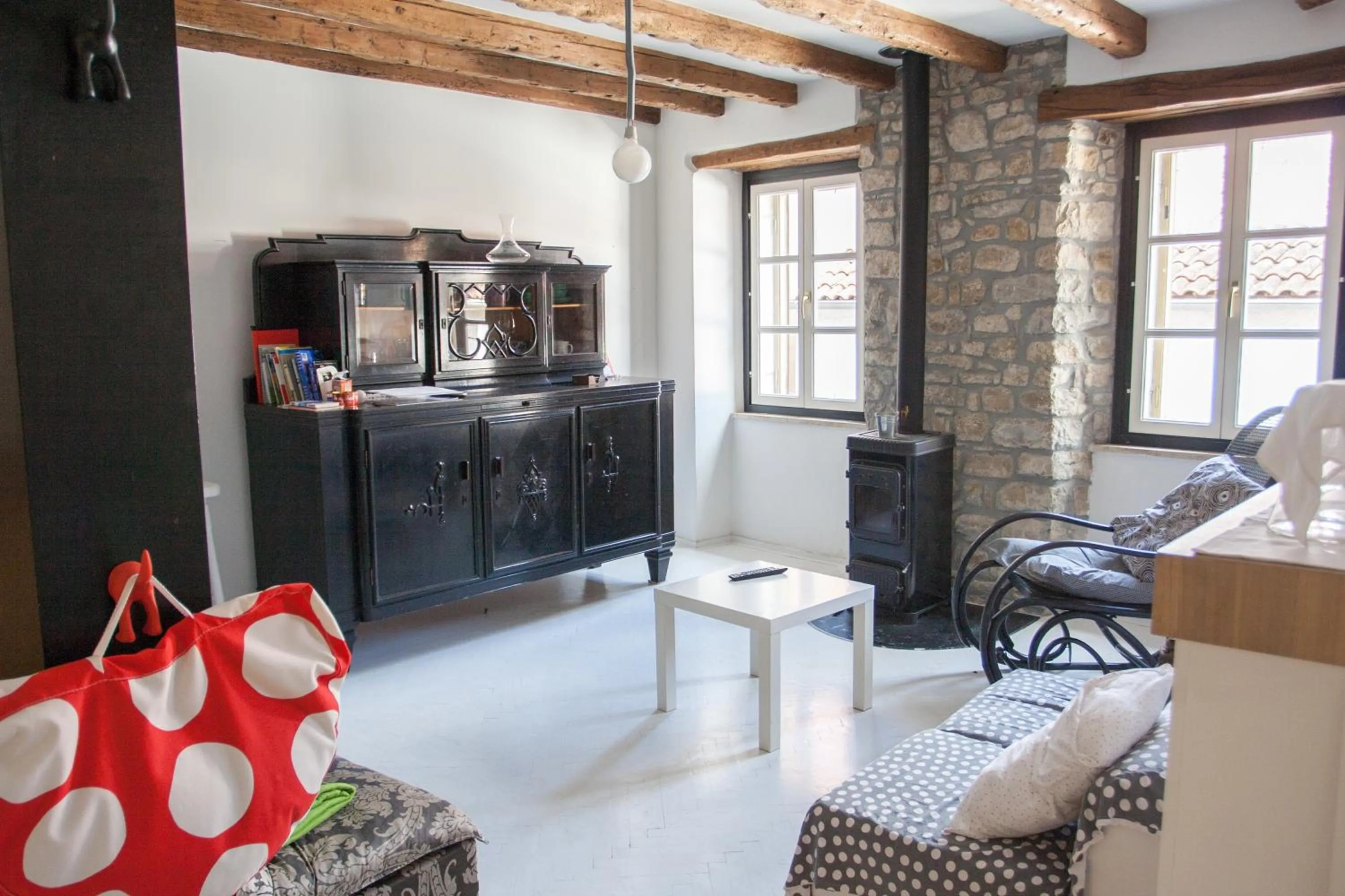 Communal lounge/ TV room in Houses of Motovun