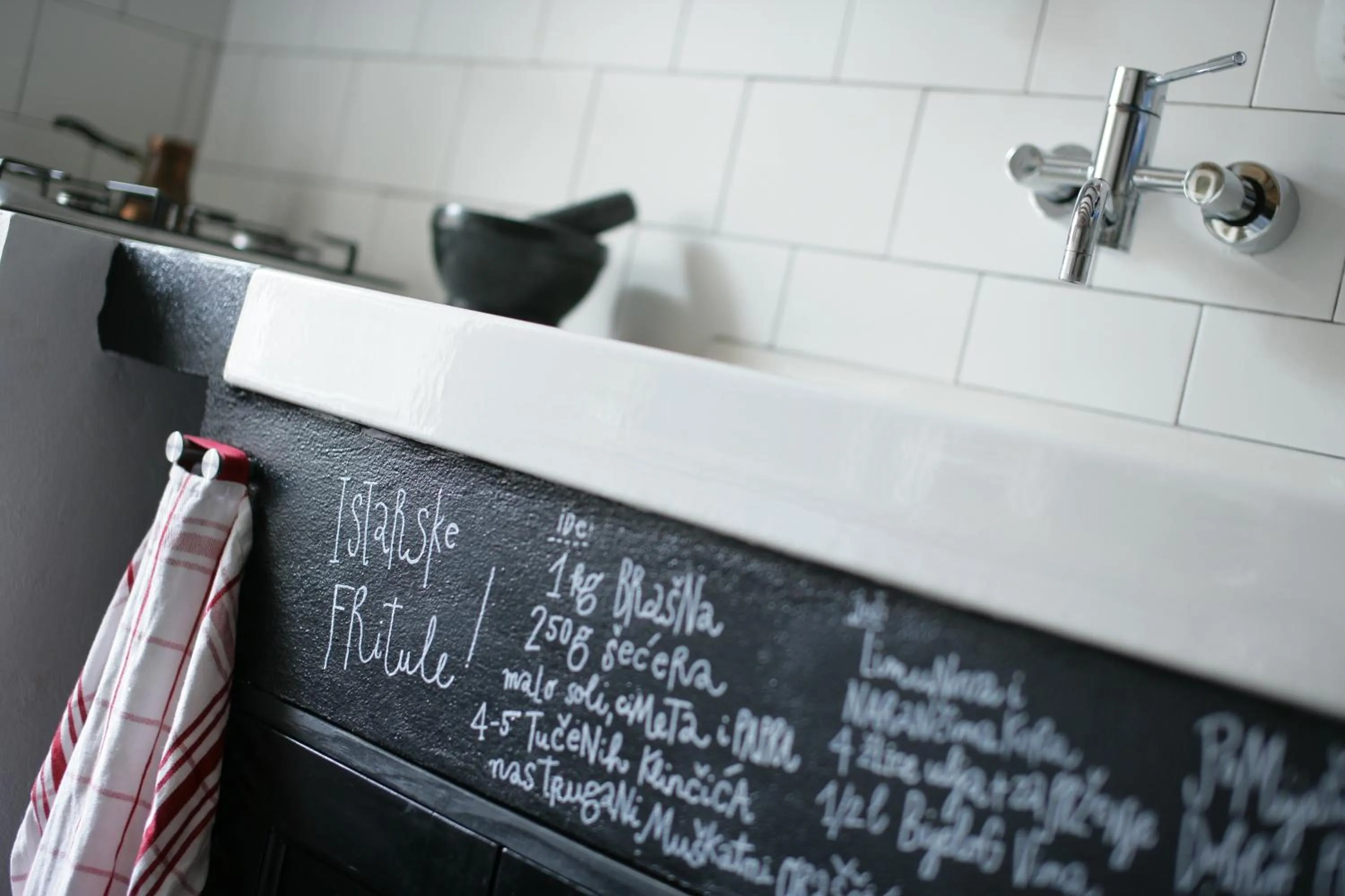 Communal kitchen in Houses of Motovun