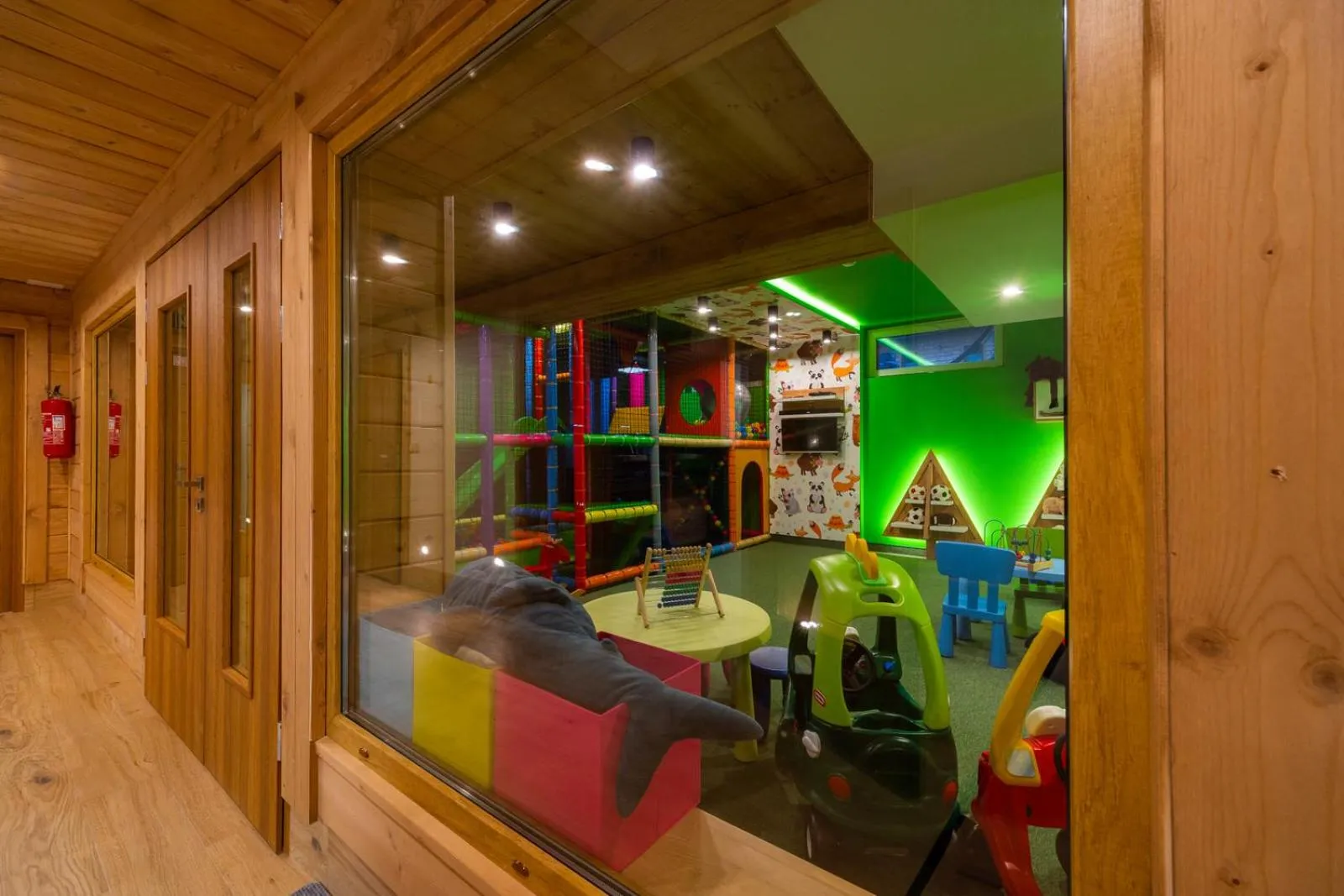 Children play ground in Helan Family & SPA