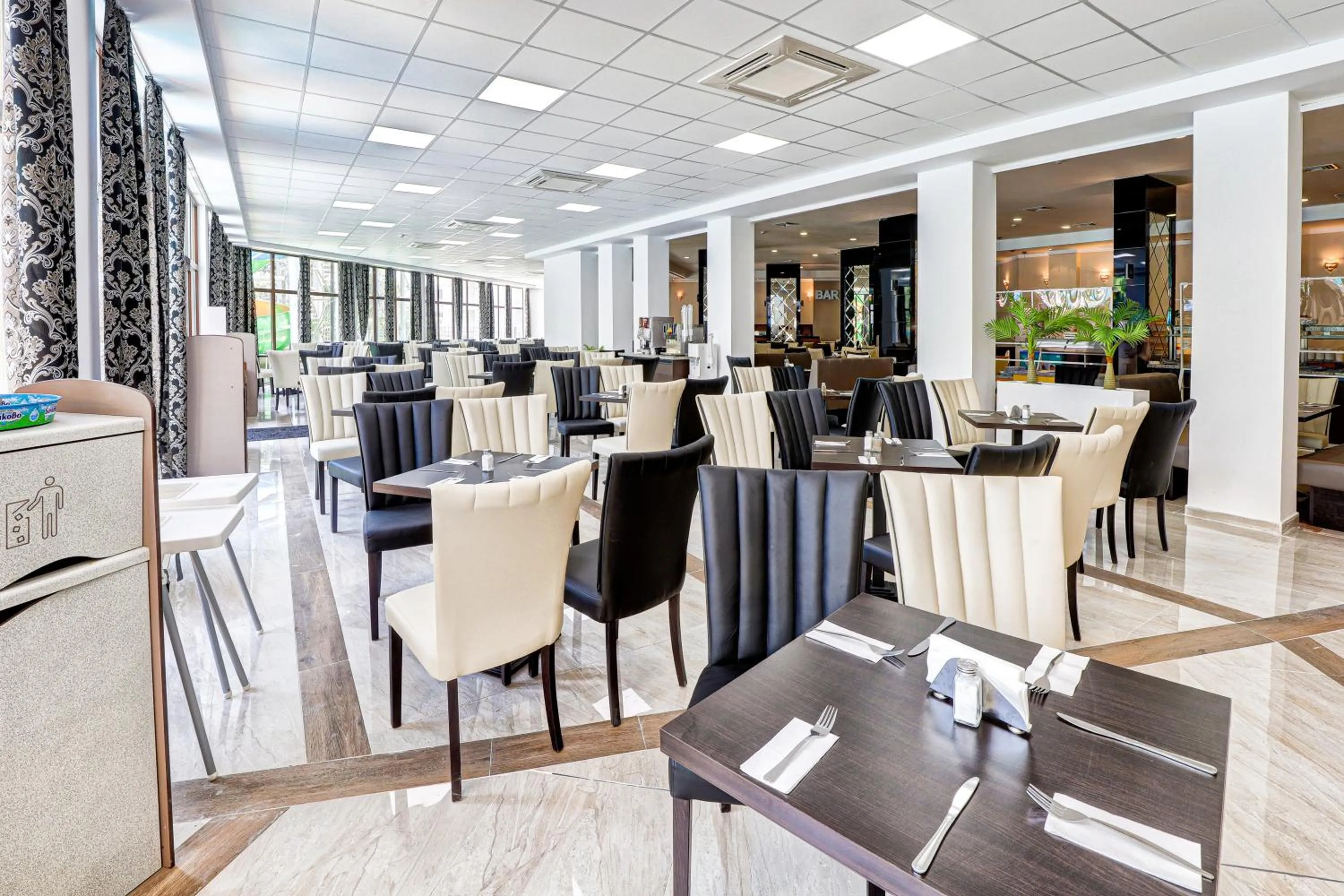 Restaurant/places to eat in Prestige Hotel and Aquapark - All inclusive