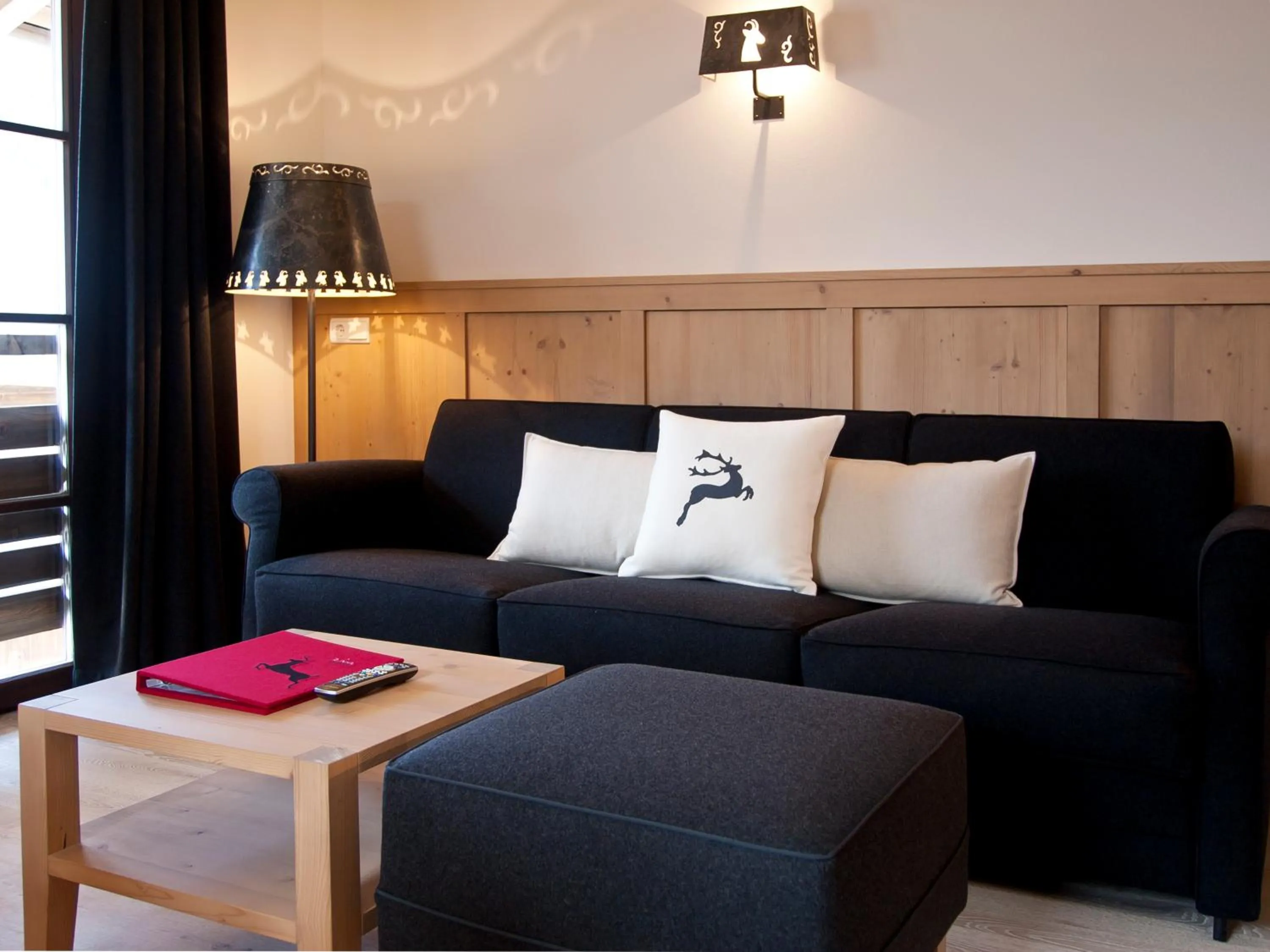 Living room in Zin Senfter Residence