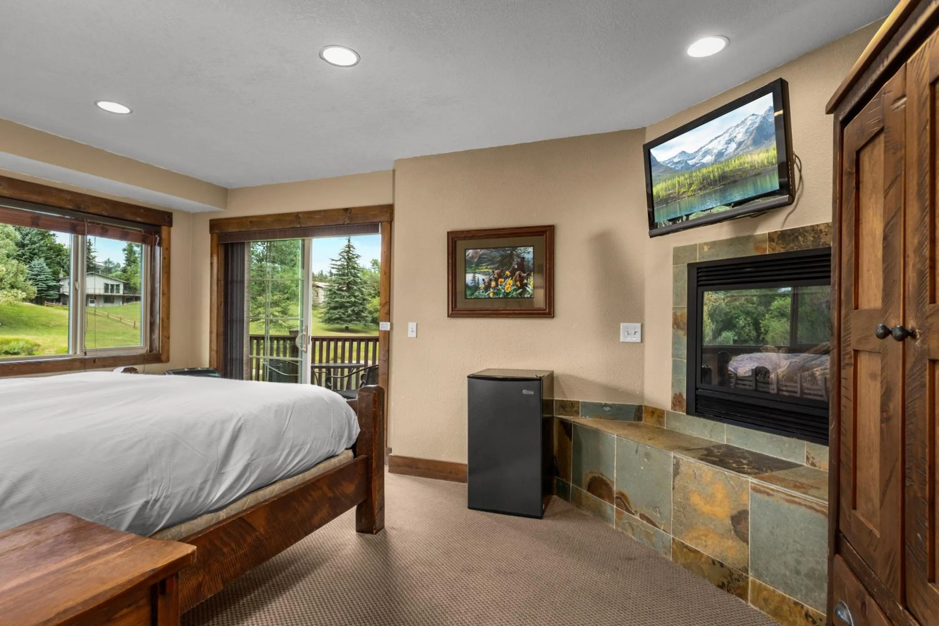 Bed in Duck Inn Lodge