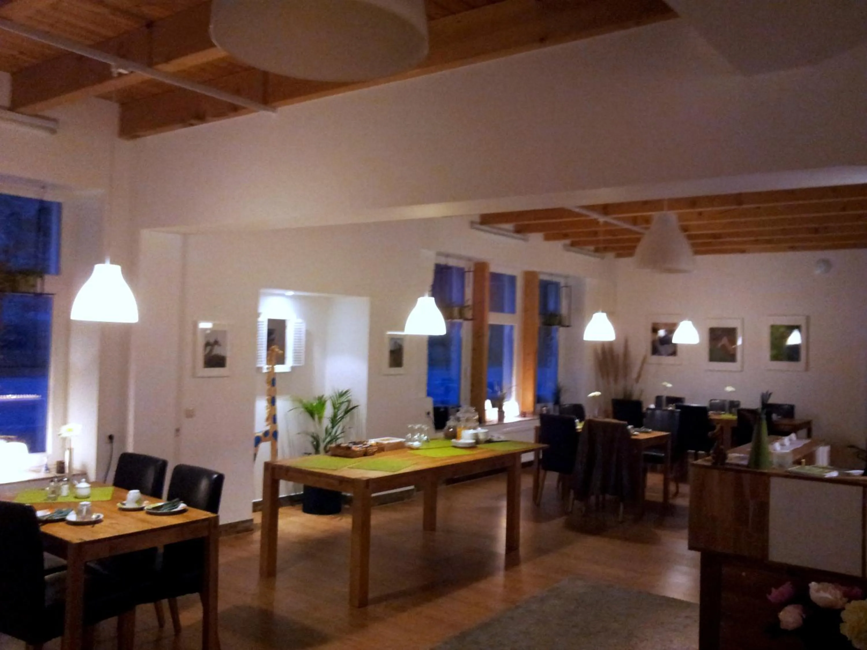 Restaurant/places to eat in Hotel Rutherbach