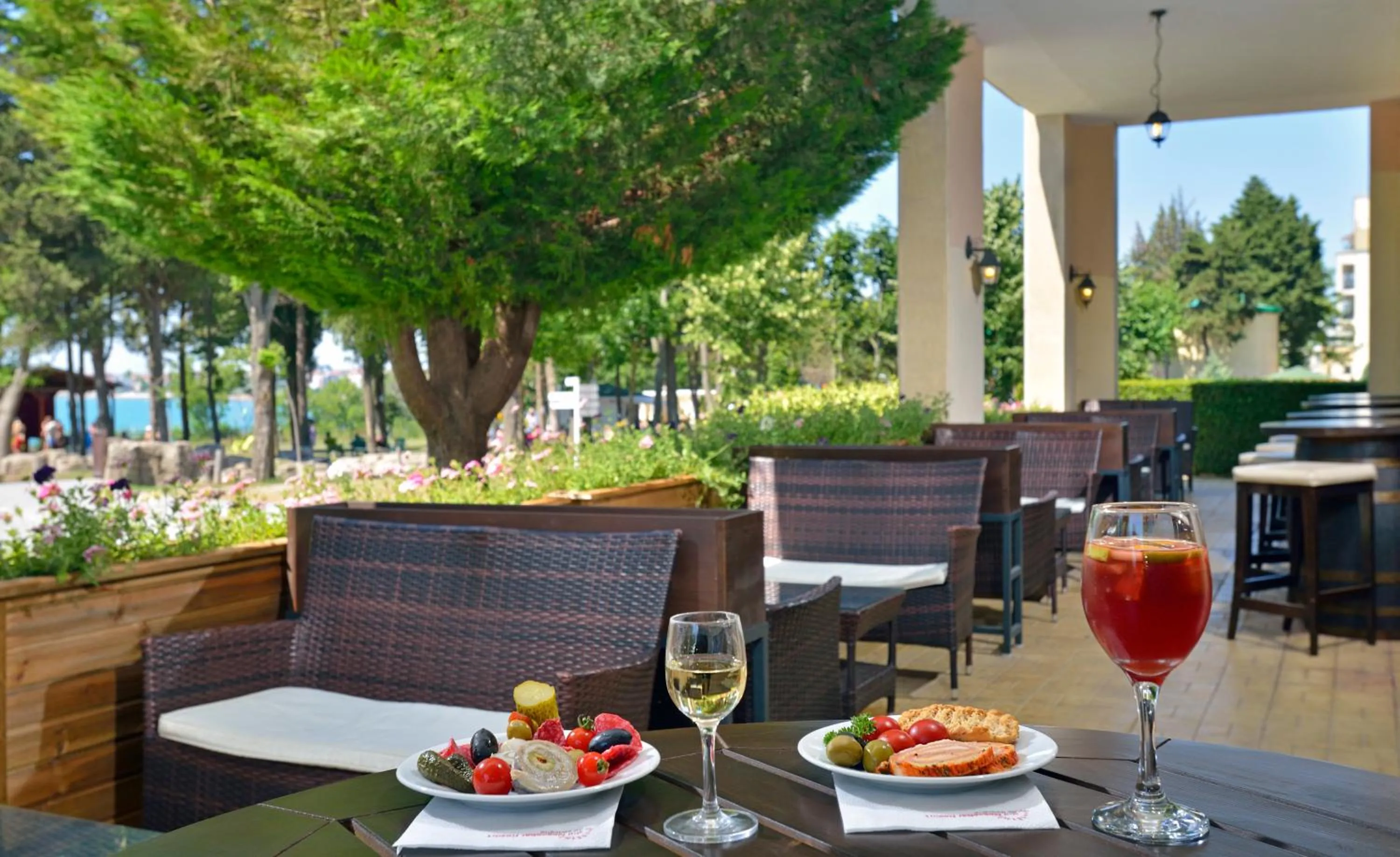 Restaurant/places to eat in Sol Nessebar Palace All Inclusive