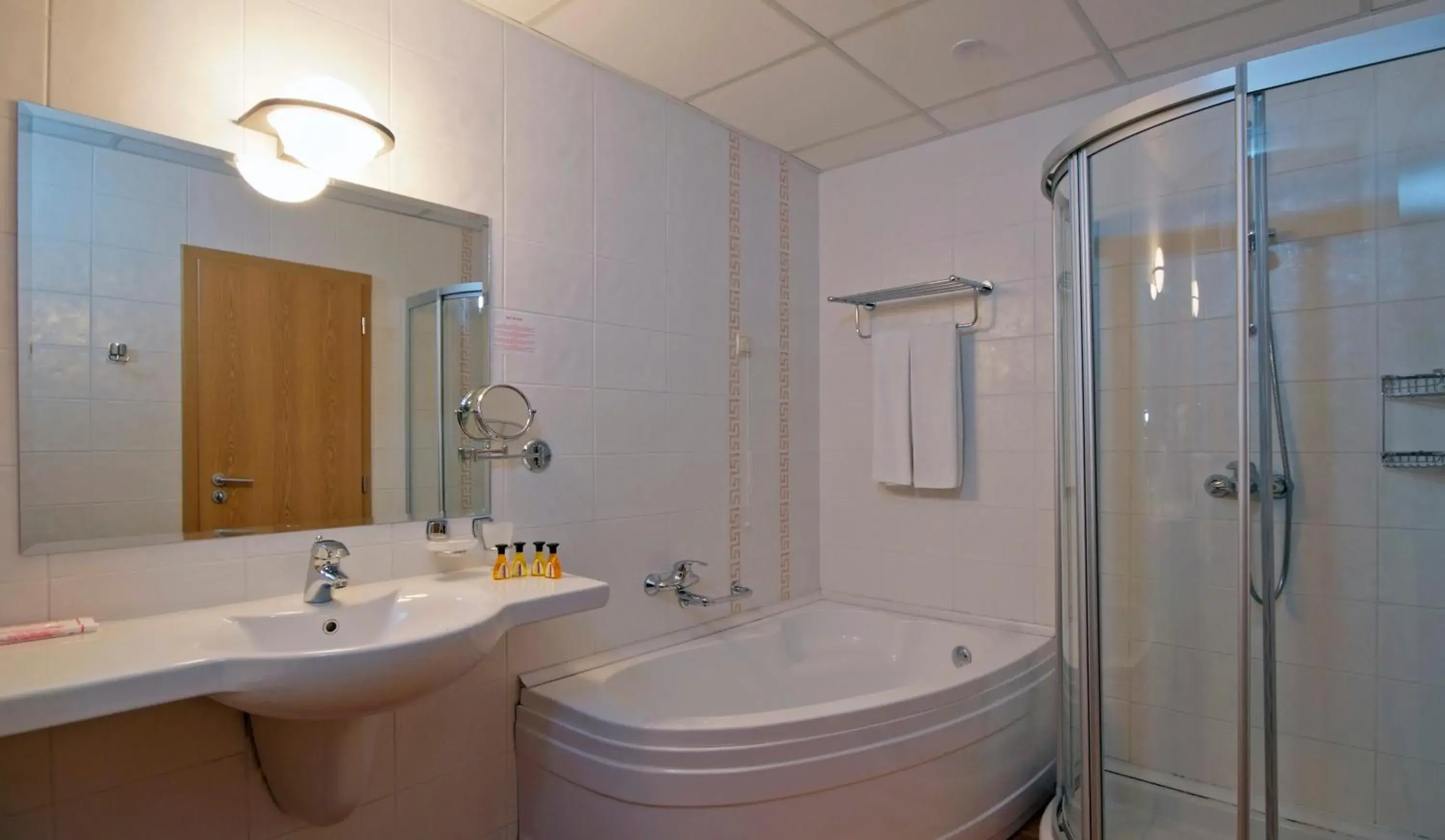 Bathroom in Sol Nessebar Palace All Inclusive Bathroom in Sol Nessebar Palace All Inclusive