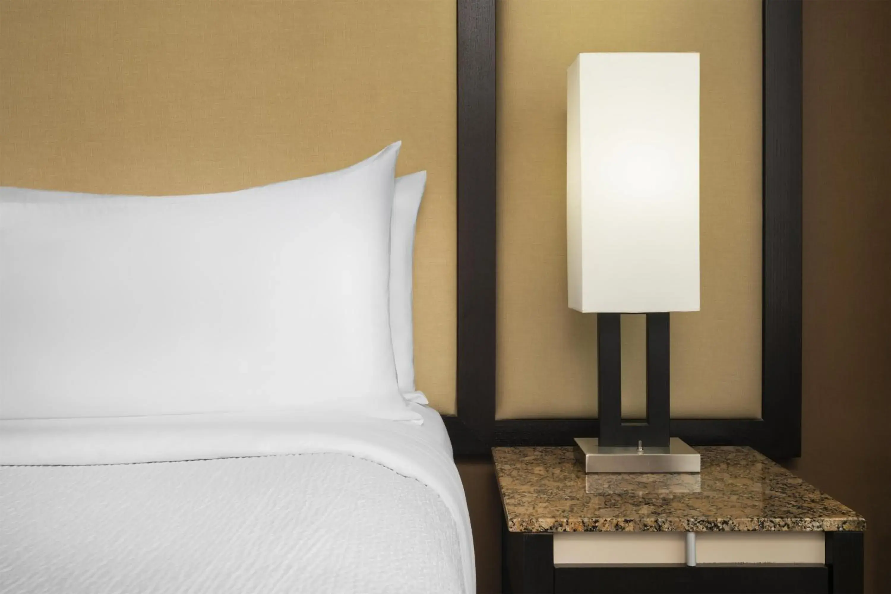 Bedroom, Bed in Best Western Premier Freeport Inn Calgary Airport Bedroom, Bed in Best Western Premier Freeport Inn Calgary Airport