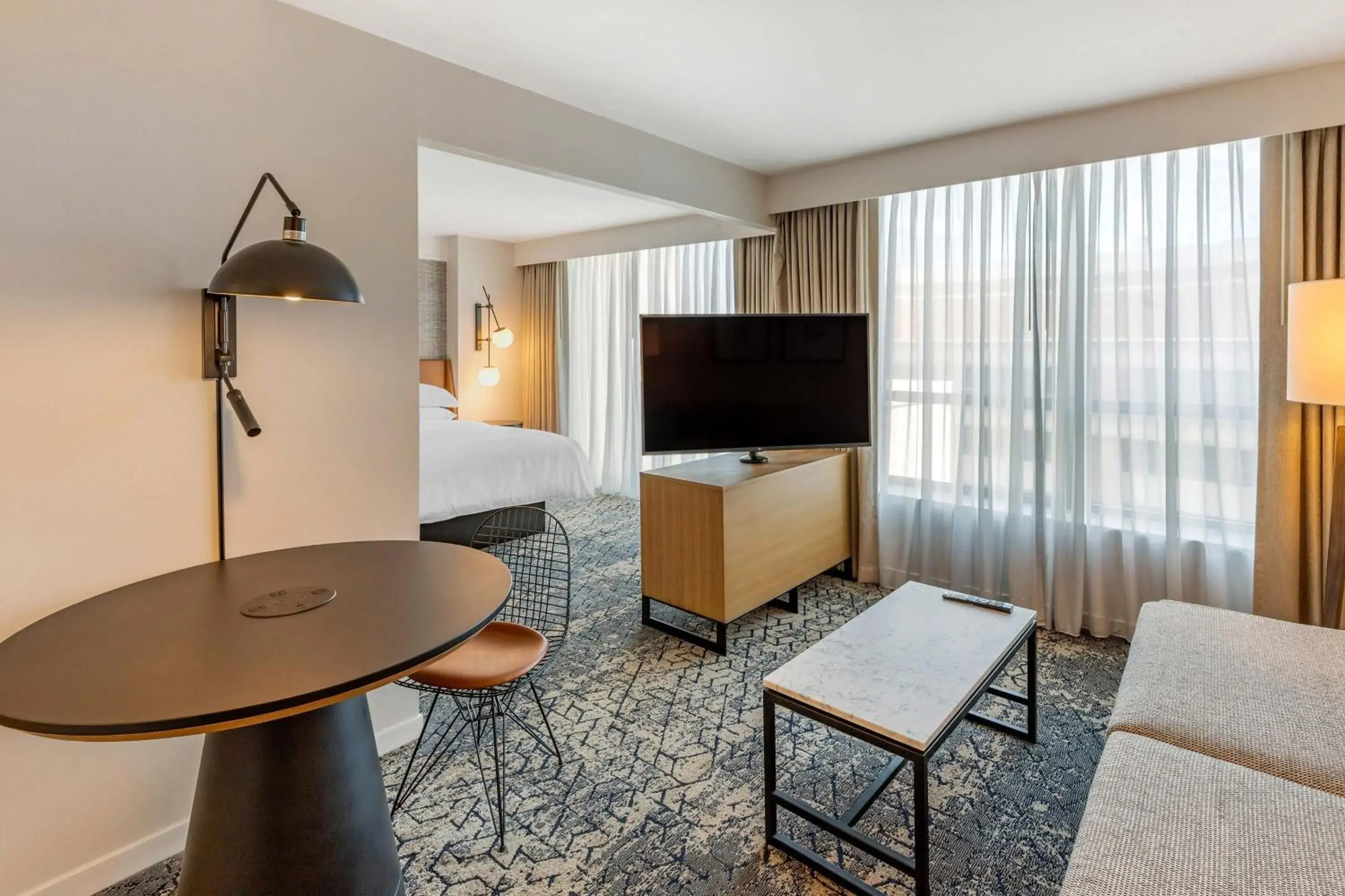 King Studio Suite with Sofa Bed - Club Level in Sheraton Suites Old Town Alexandria King Studio Suite with Sofa Bed - Club Level in Sheraton Suites Old Town Alexandria