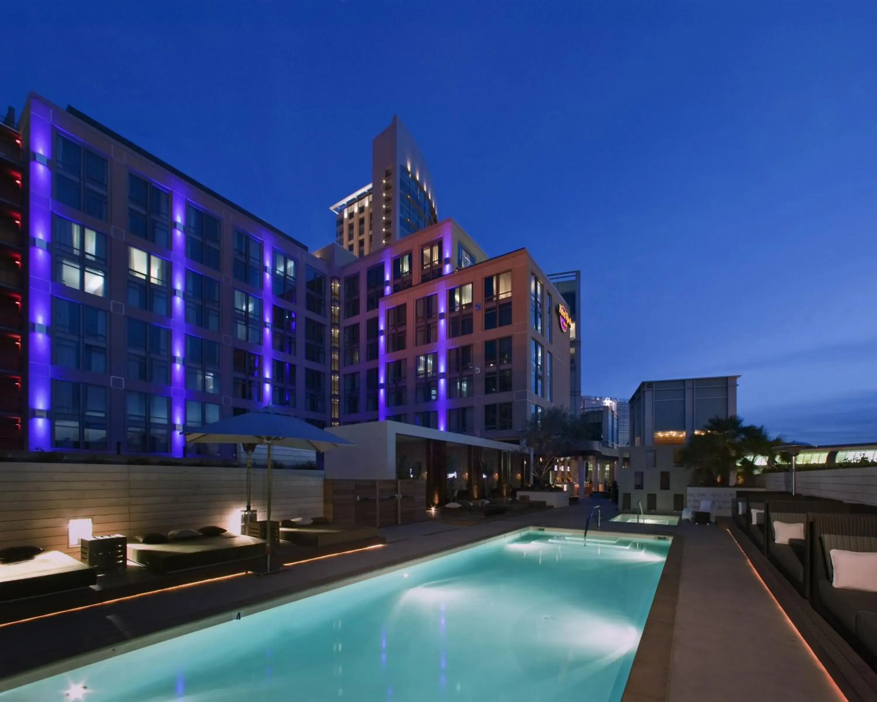 Swimming pool in Hard Rock Hotel San Diego Swimming pool in Hard Rock Hotel San Diego