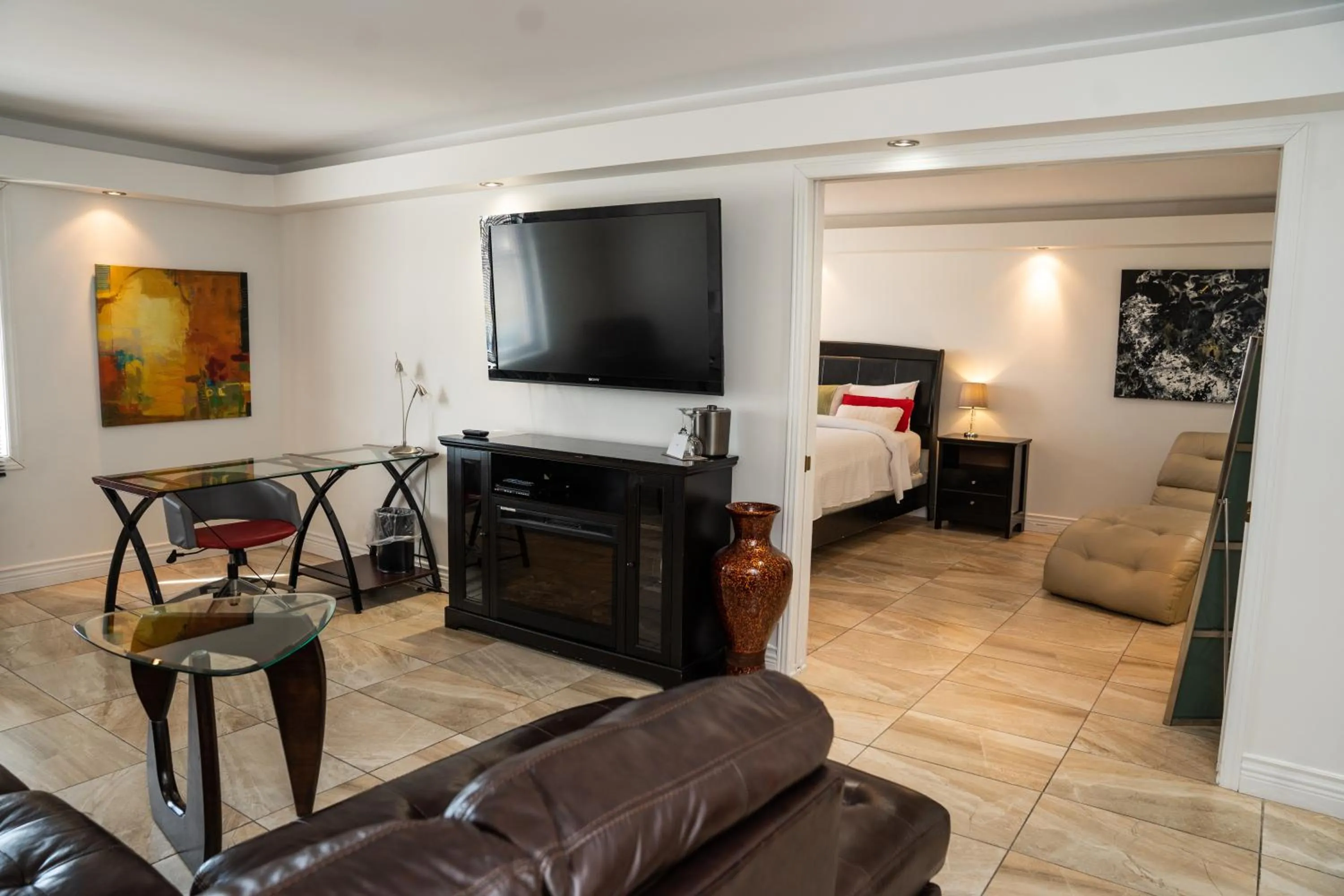 Bed in Hôtel Énergie Shawinigan