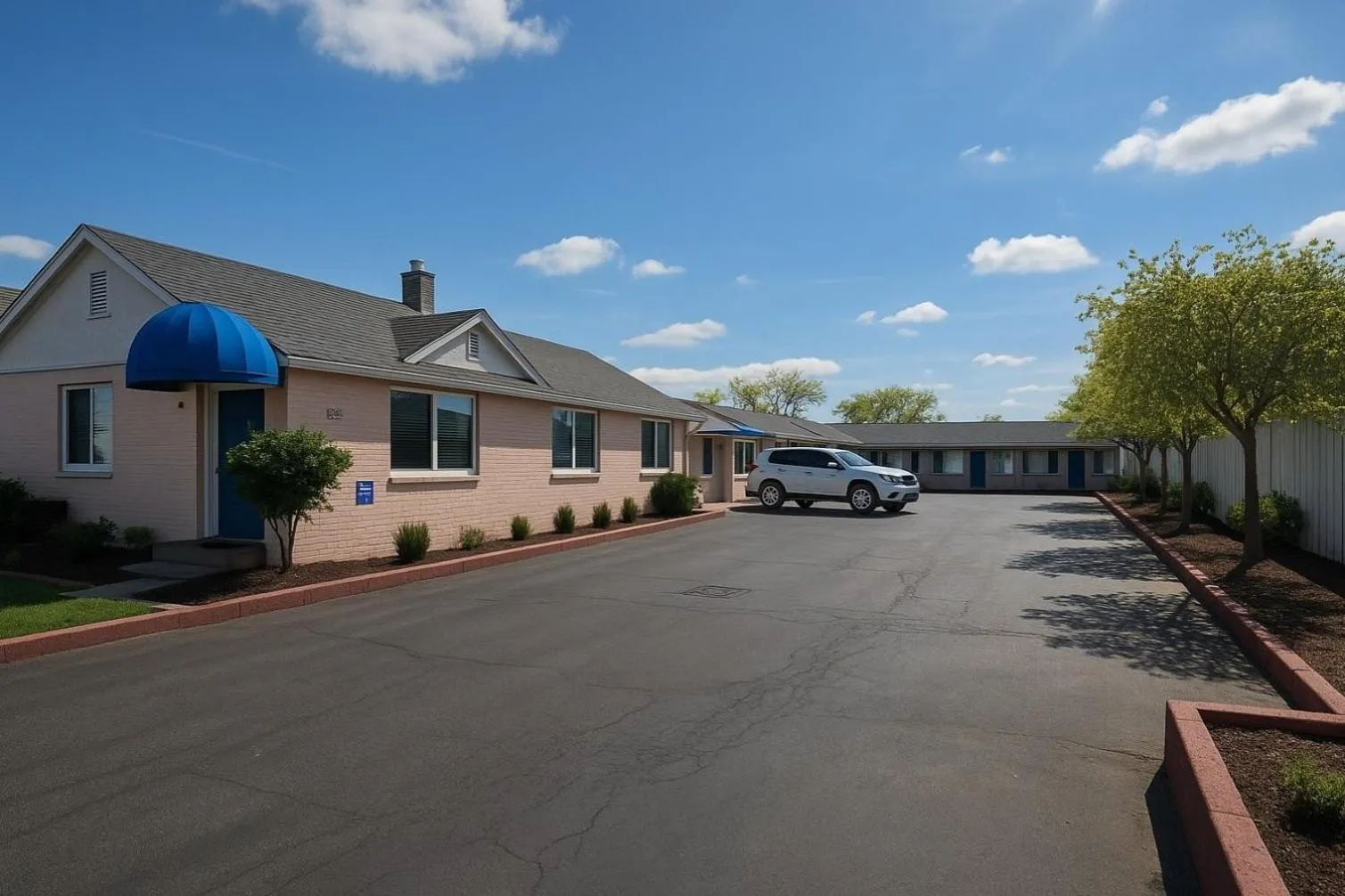Property building in Boulevard Inn