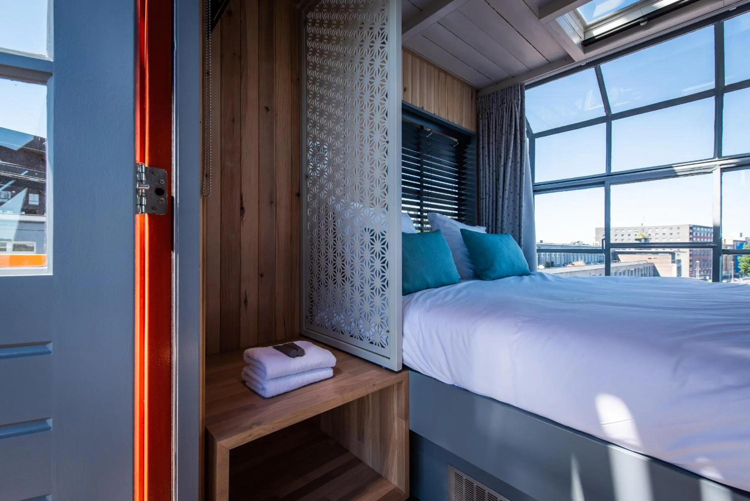 Bed in Numa Amsterdam The Crane