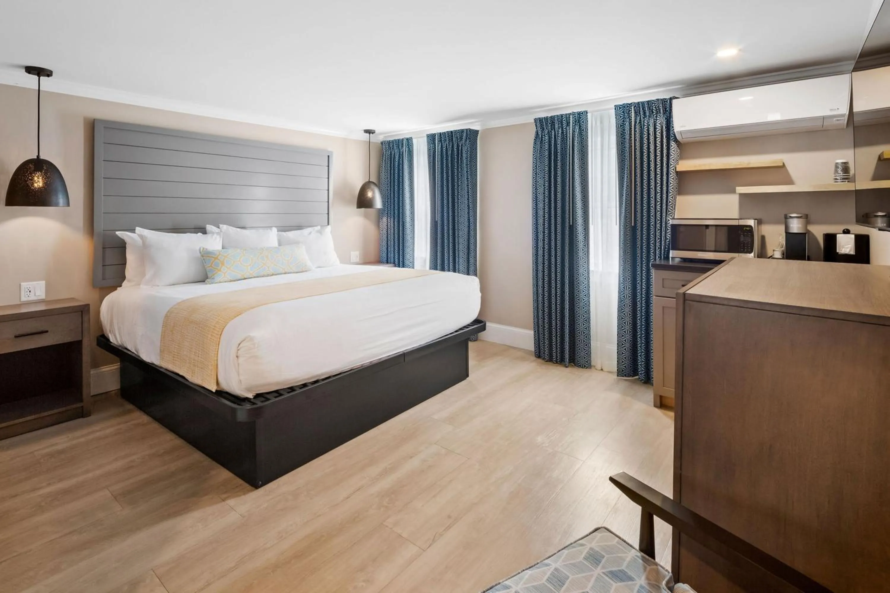 Bed in Inn At Swan River