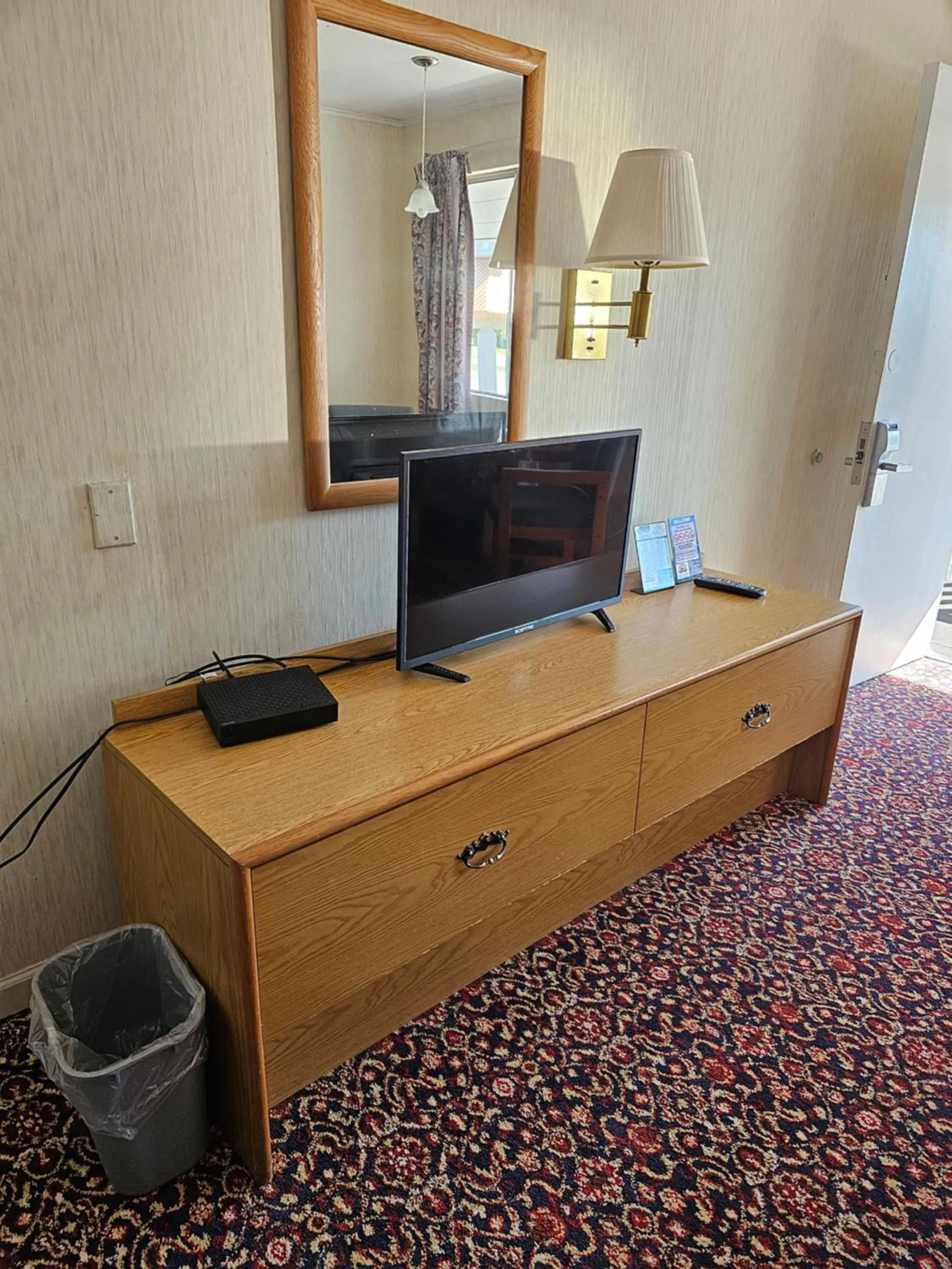 Americas Best Value Inn Mackinaw City