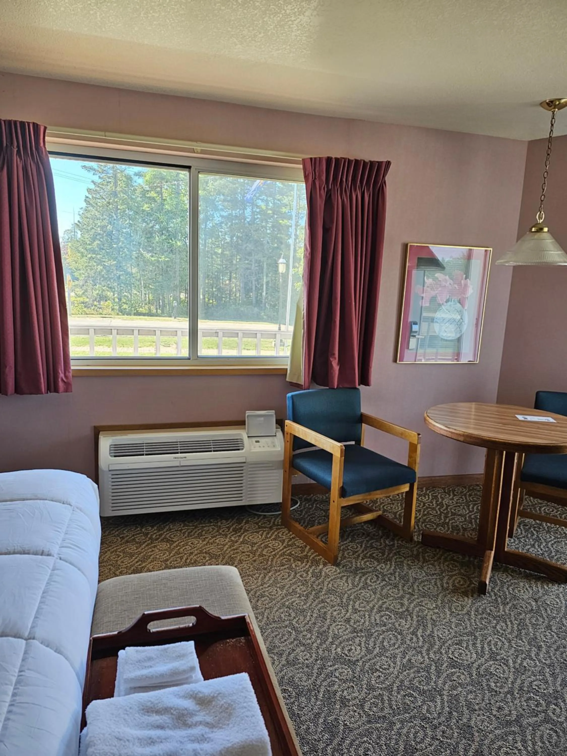 Americas Best Value Inn Mackinaw City