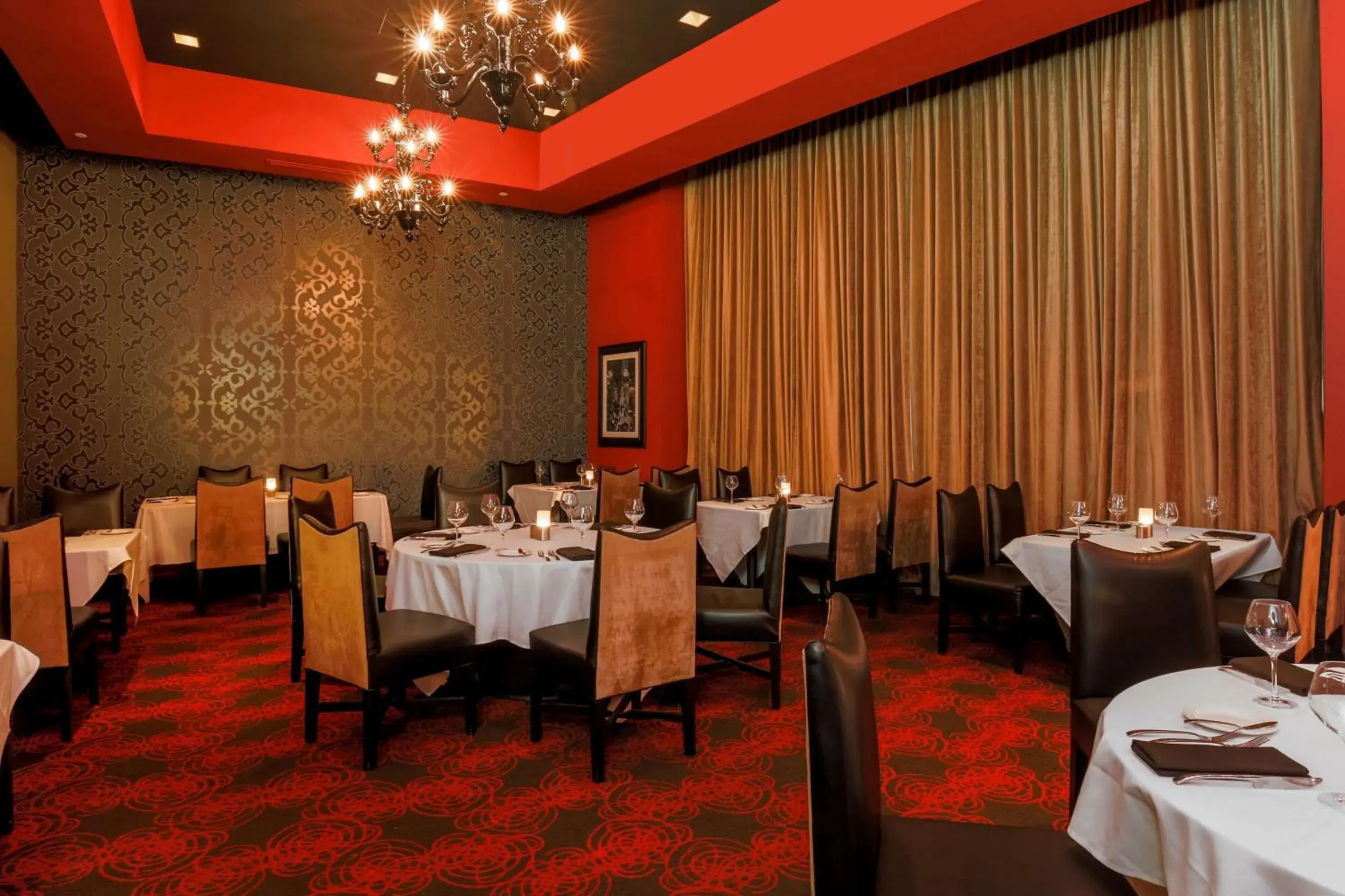 Restaurant/places to eat in Hilton Branson Convention Center Restaurant/places to eat in Hilton Branson Convention Center