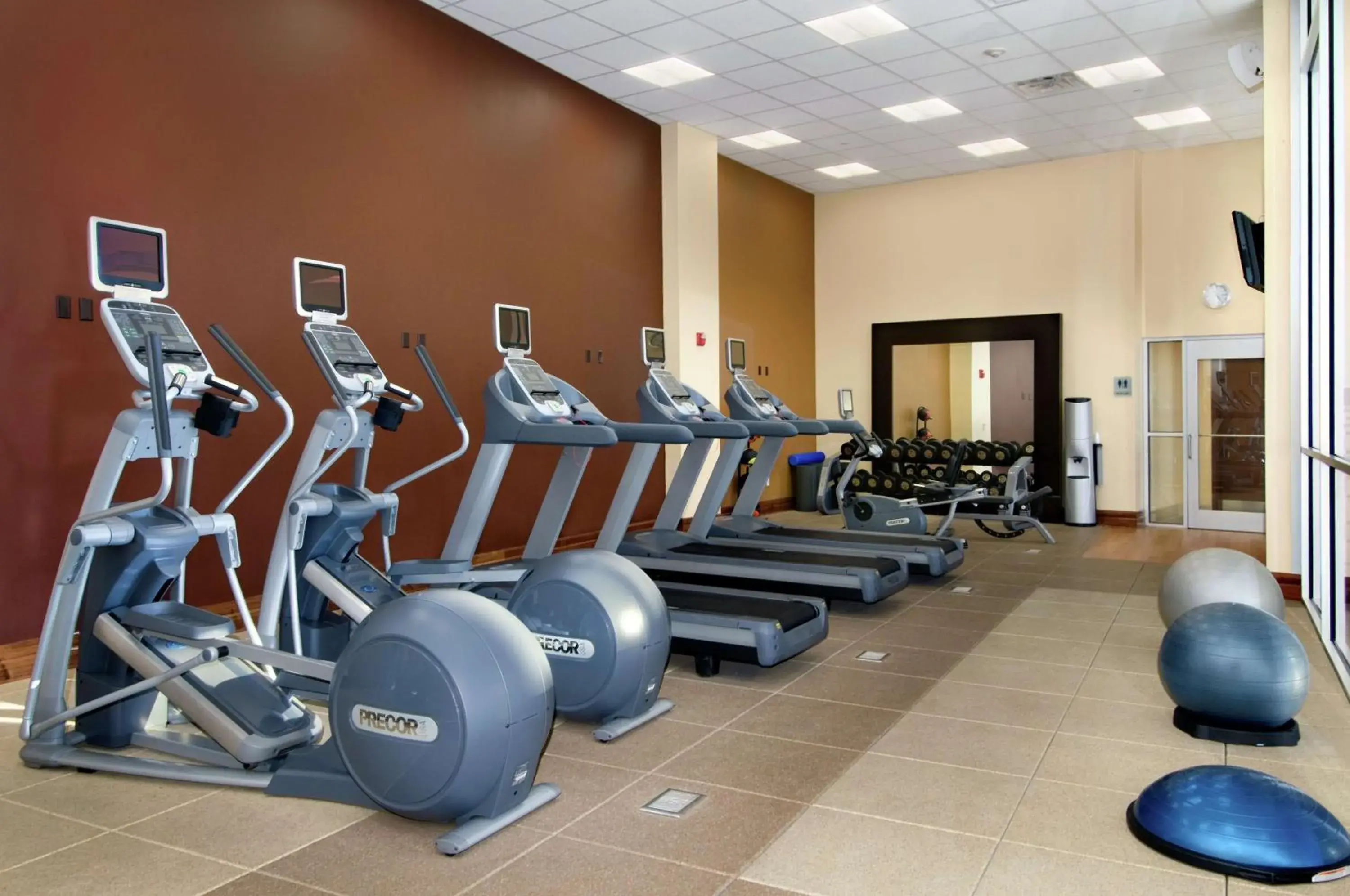 Fitness centre/facilities in Hilton Branson Convention Center Fitness centre/facilities in Hilton Branson Convention Center