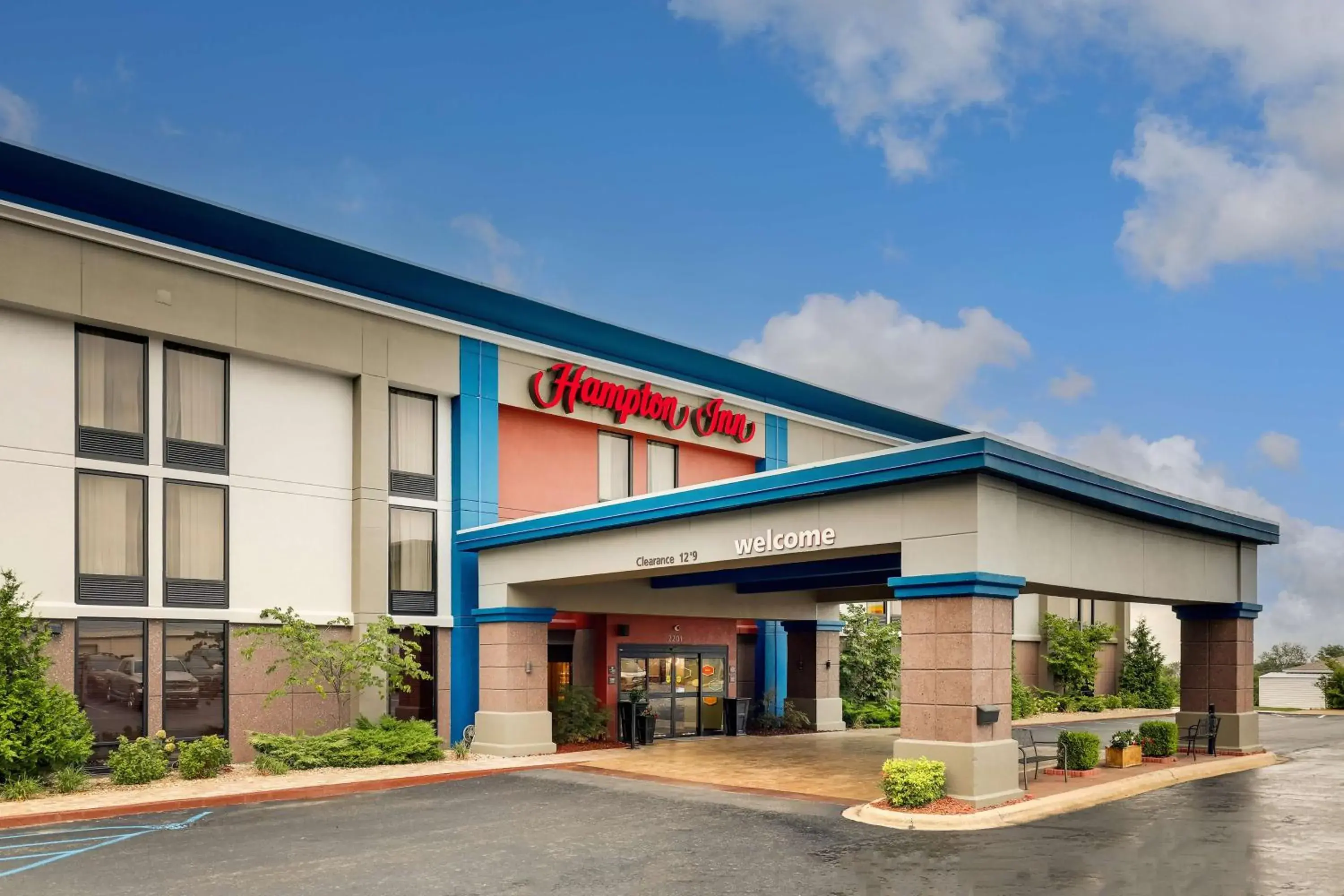 Property building in Hampton Inn Rolla Property building in Hampton Inn Rolla