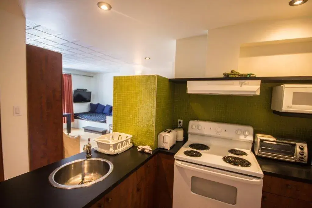 Large Double Room in Hotel Belley Large Double Room in Hotel Belley