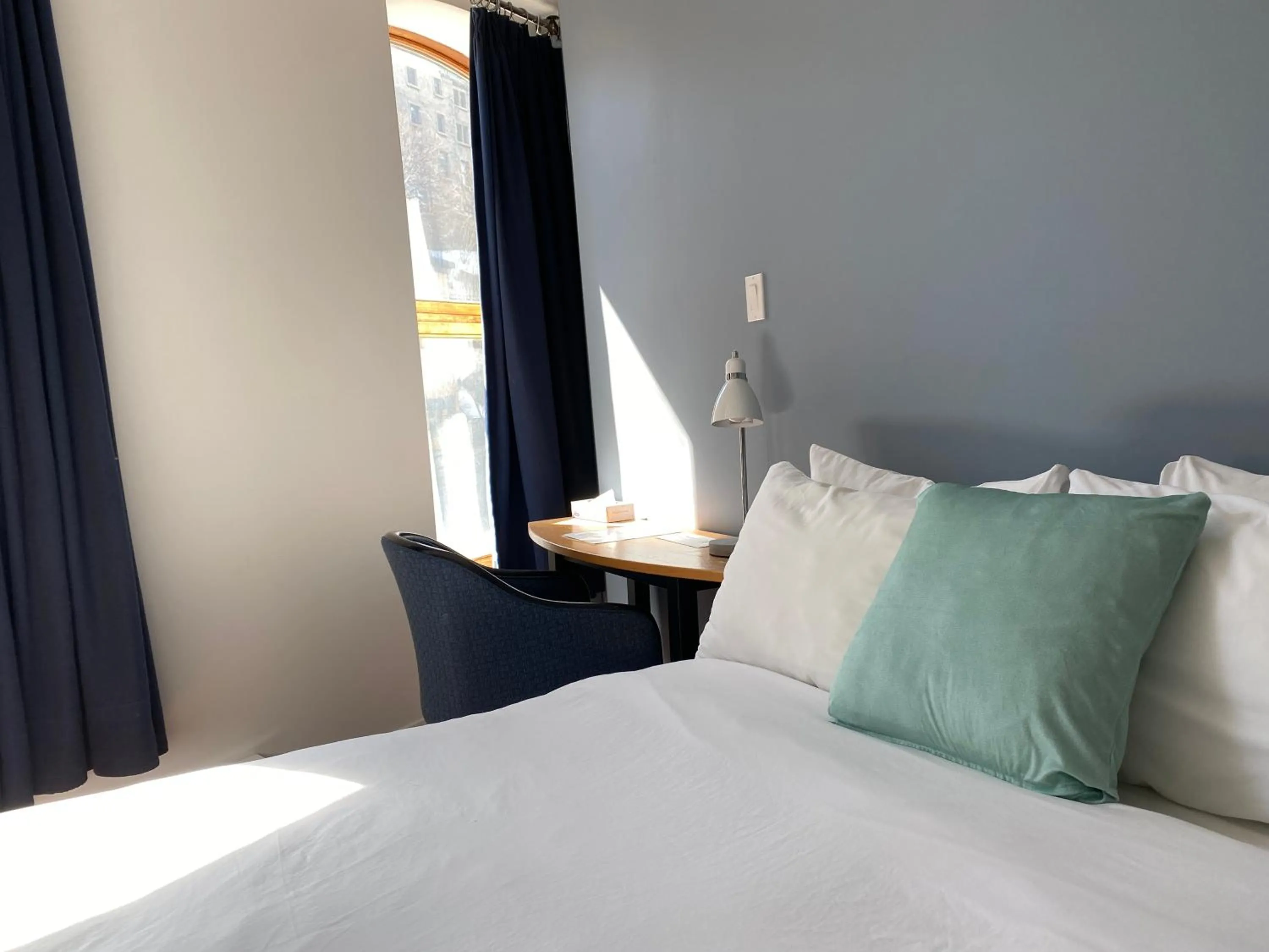Standard Double Room in Hotel Belley