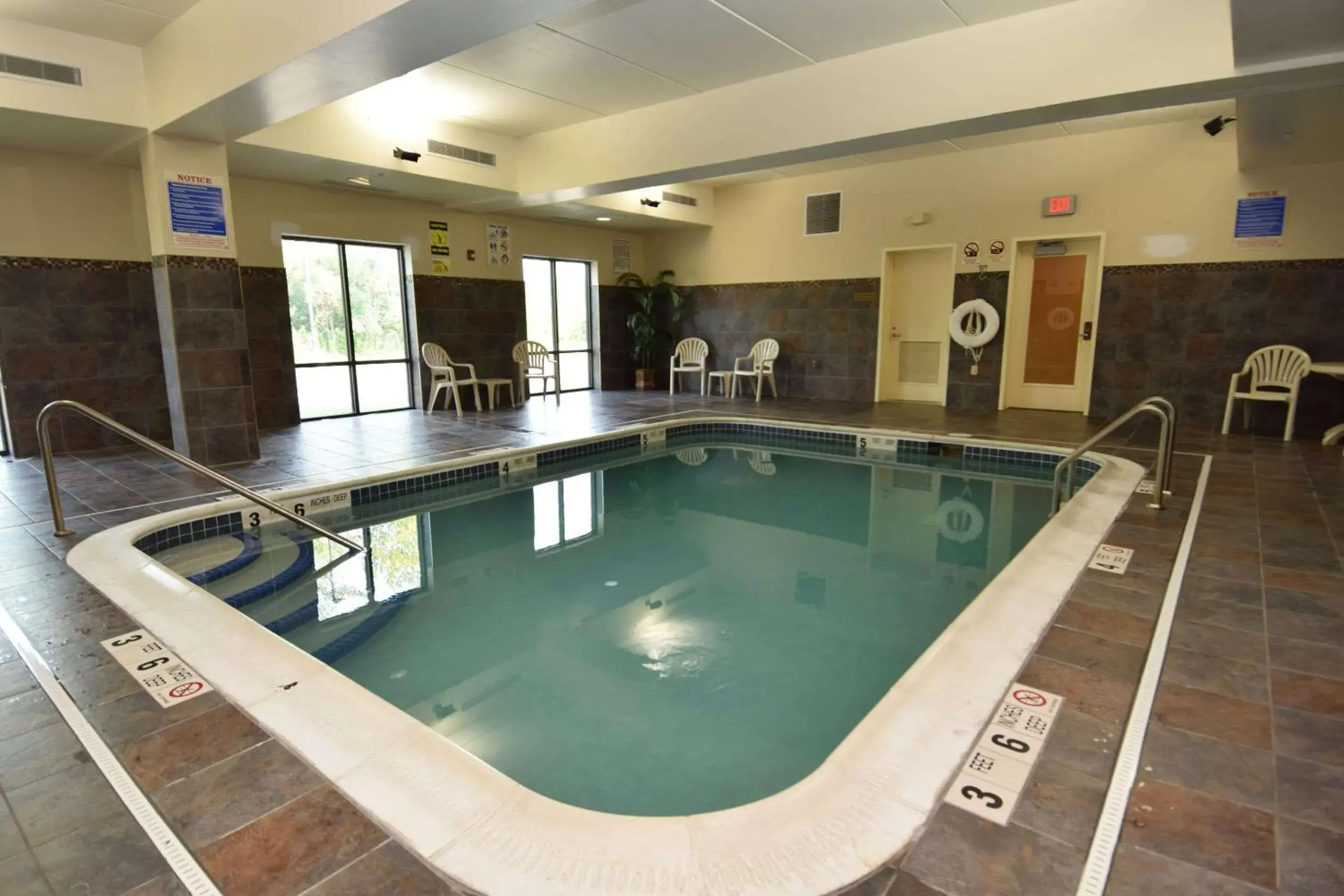 Swimming pool in Cicero Grand - Syracuse North Swimming pool in Cicero Grand - Syracuse North