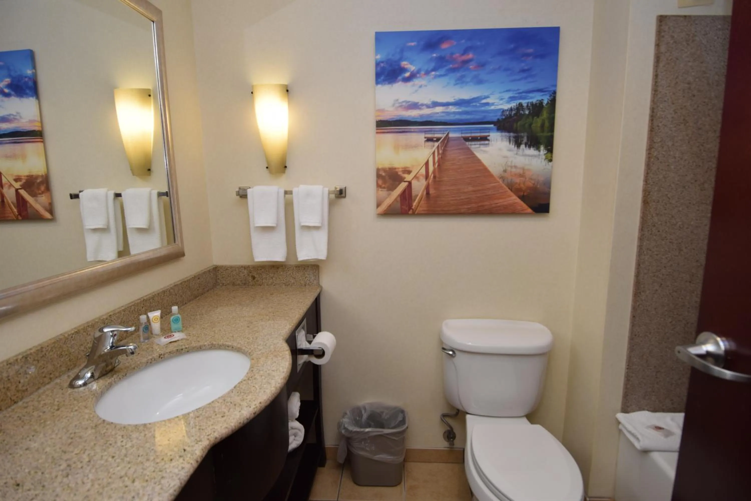Bathroom in Cicero Grand - Syracuse North