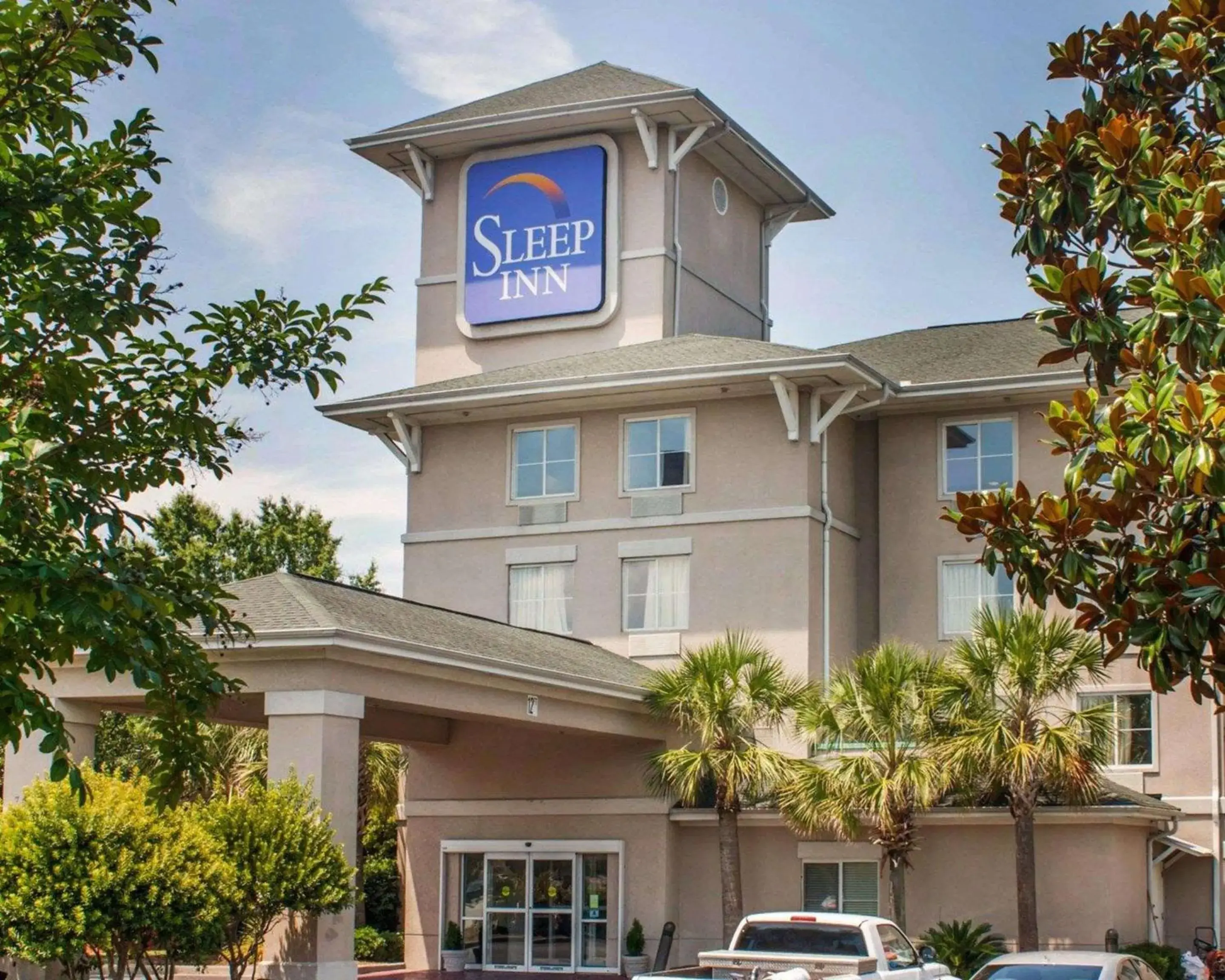 Property building in Sleep Inn North Charleston Ashley Phosphate Property building in Sleep Inn North Charleston Ashley Phosphate