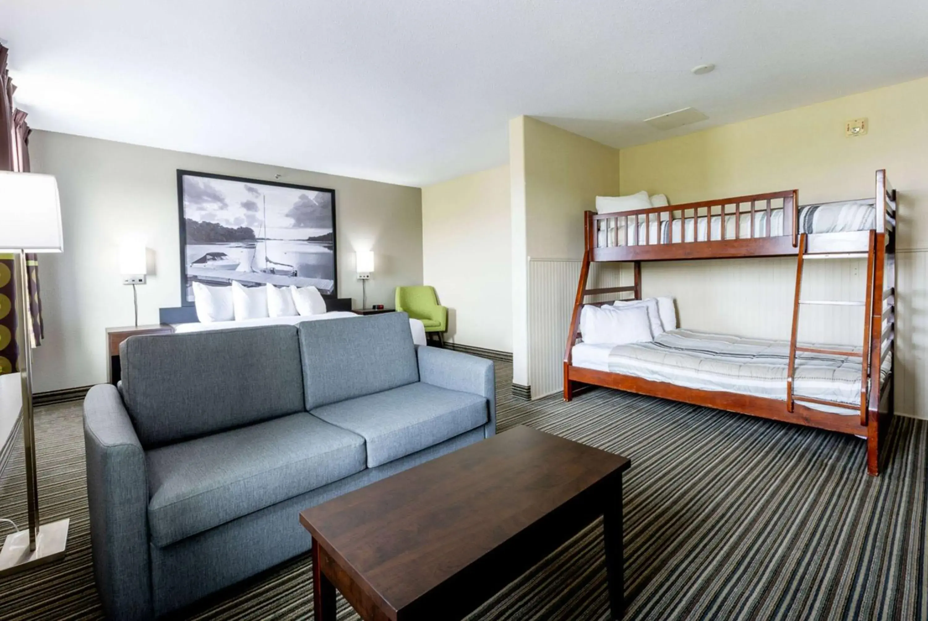 1 King Bed and 1 Bunk Bed, Studio Suite, Non-Smoking in Super 8 by Wyndham Truro NS 1 King Bed and 1 Bunk Bed, Studio Suite, Non-Smoking in Super 8 by Wyndham Truro NS