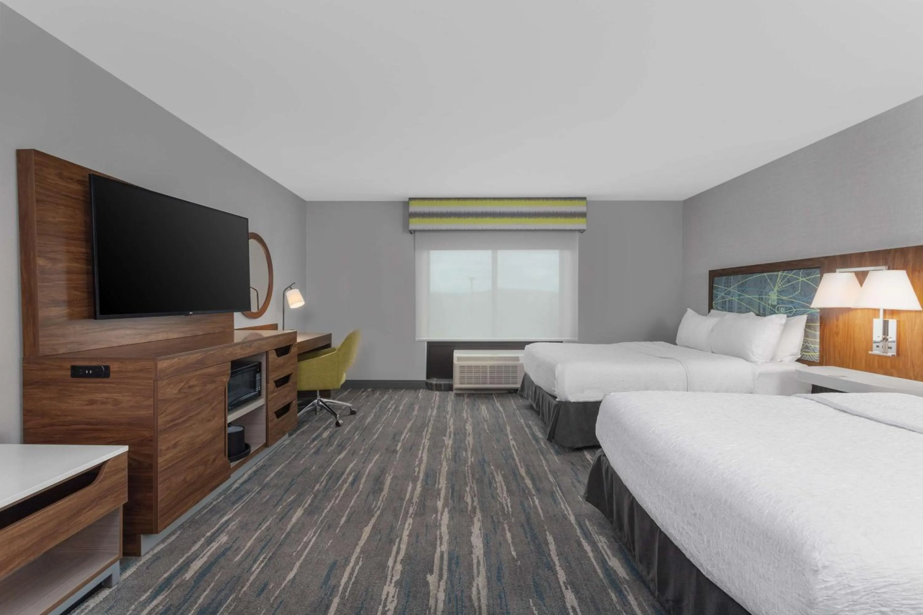 Bedroom, Bed in Hampton Inn and Suites - Lincoln Northeast
