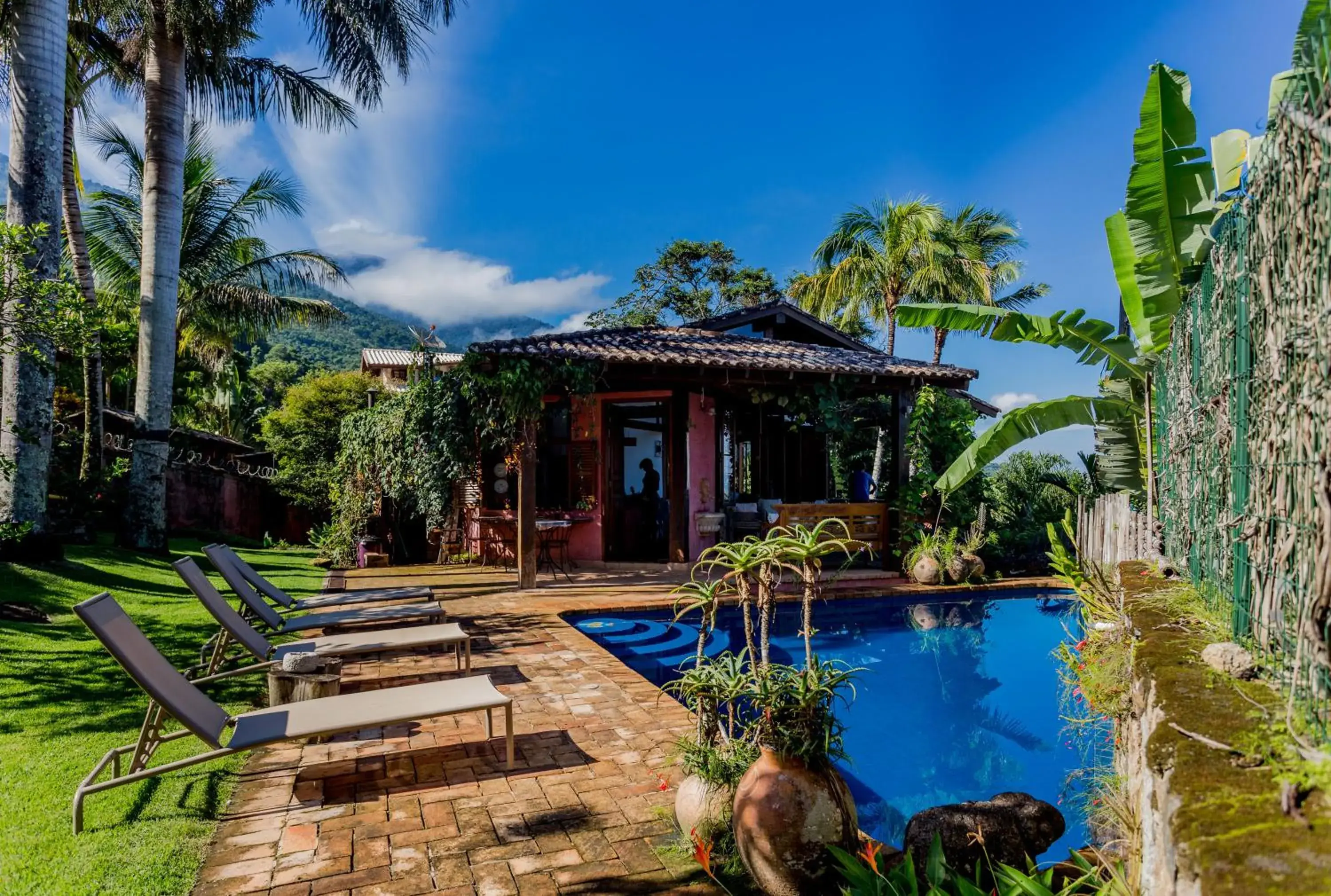 Feiticeira Guesthouse Feiticeira Guesthouse
