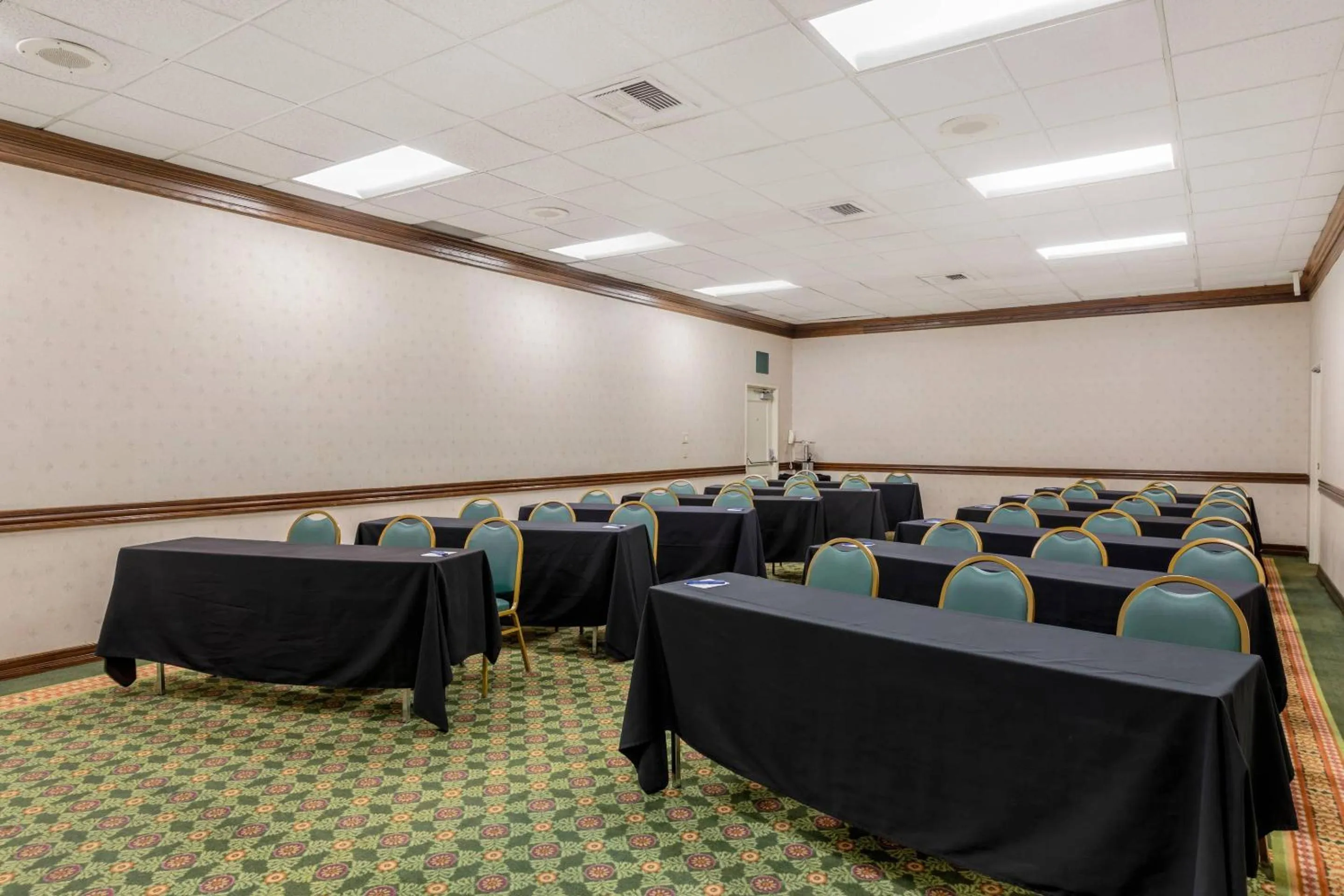 Meeting/conference room in Clarion Hotel Anaheim Resort
