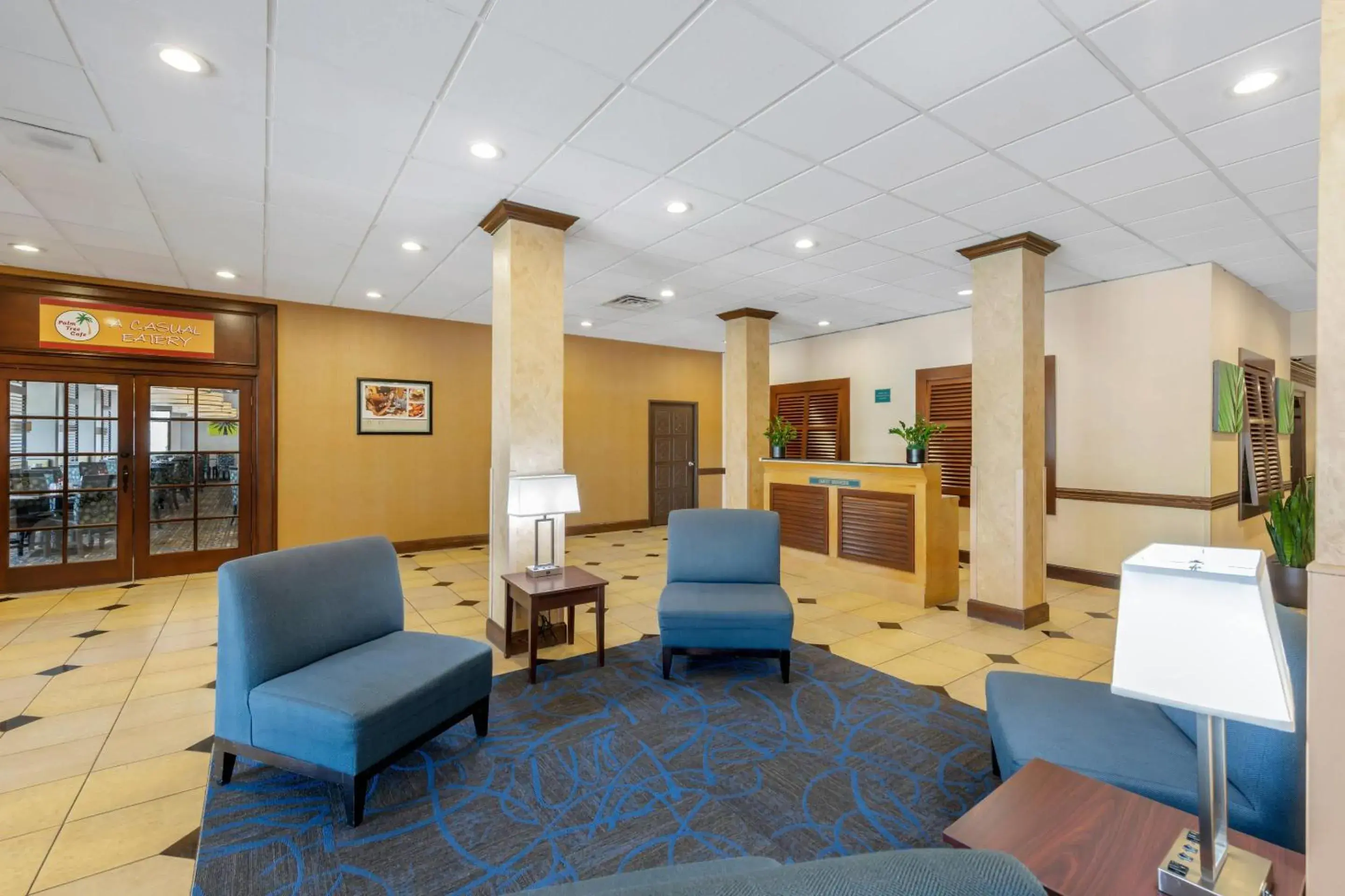 Lobby or reception in Clarion Hotel Anaheim Resort Lobby or reception in Clarion Hotel Anaheim Resort