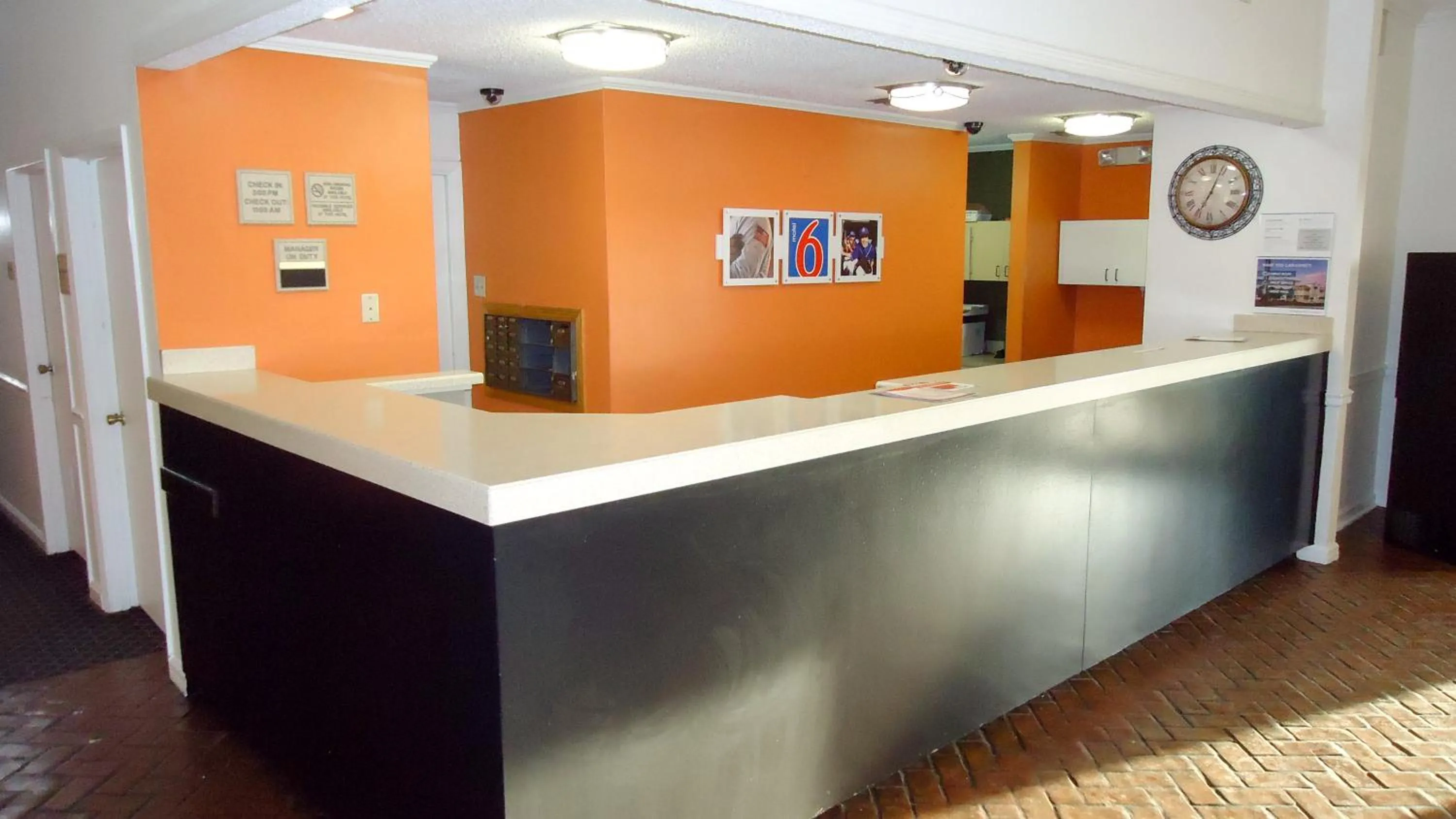 Lobby or reception in Motel 6-Natchitoches, LA