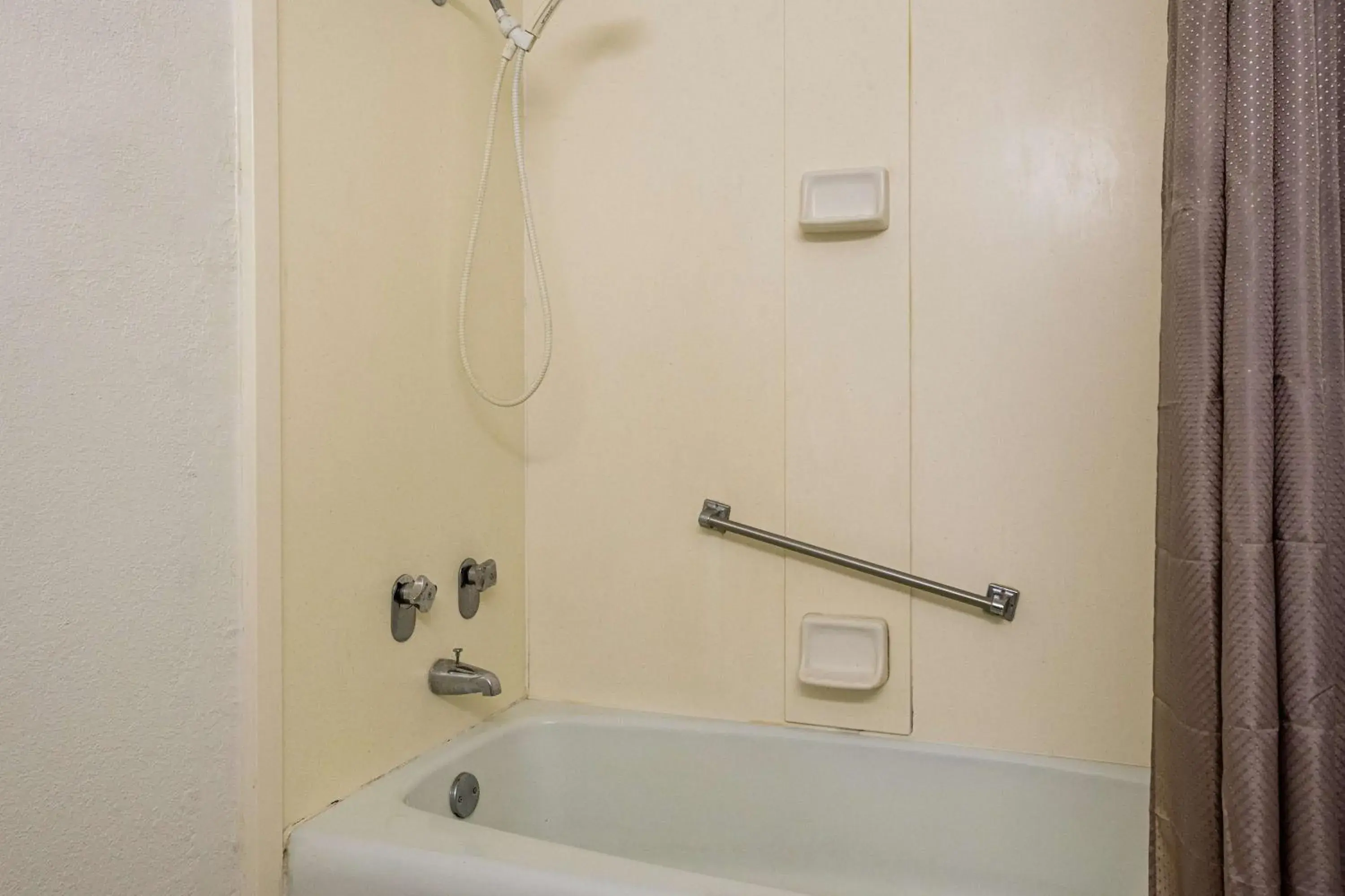 Bathroom in Motel 6-Natchitoches, LA Bathroom in Motel 6-Natchitoches, LA