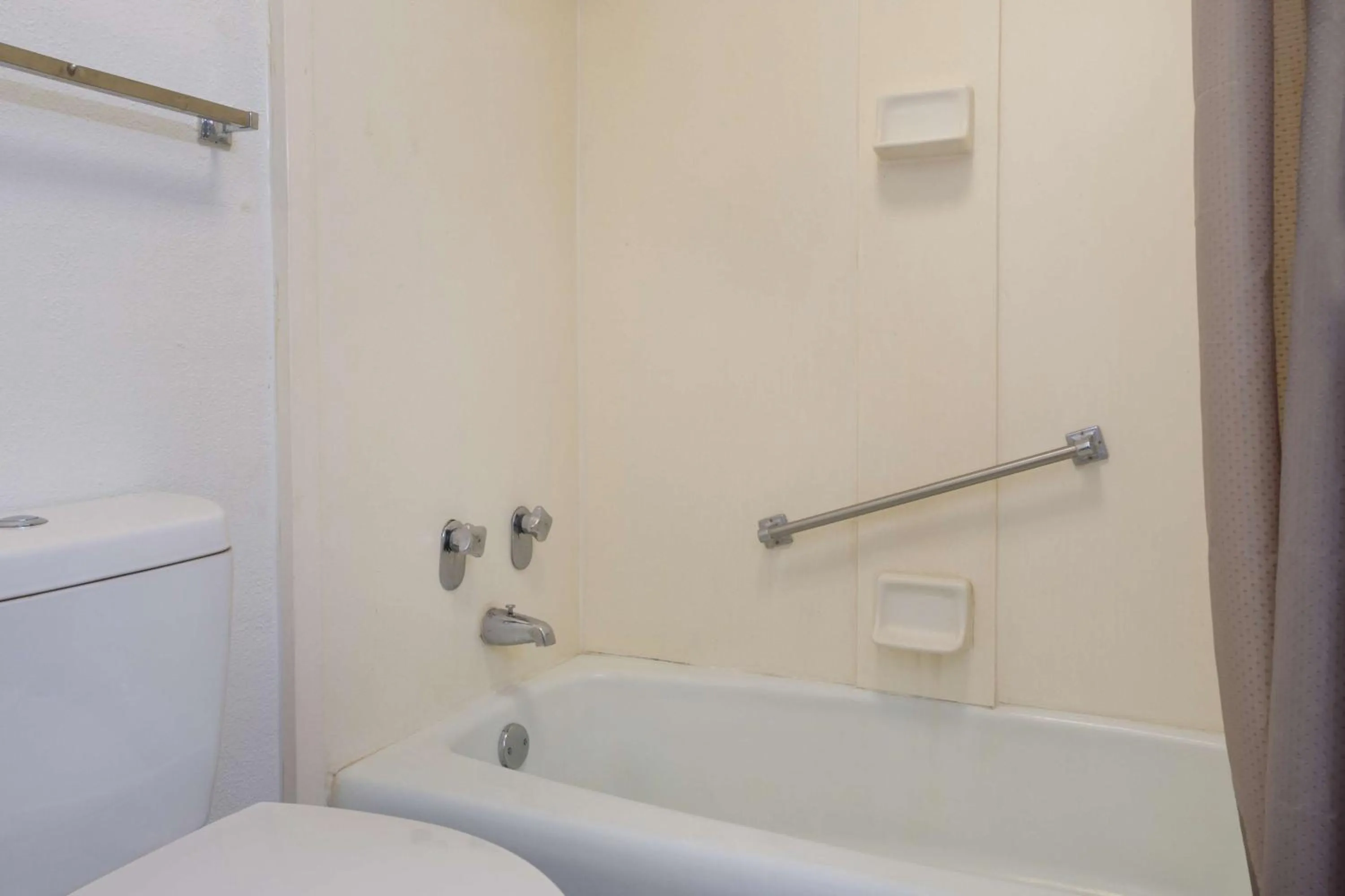 Bathroom in Motel 6-Natchitoches, LA