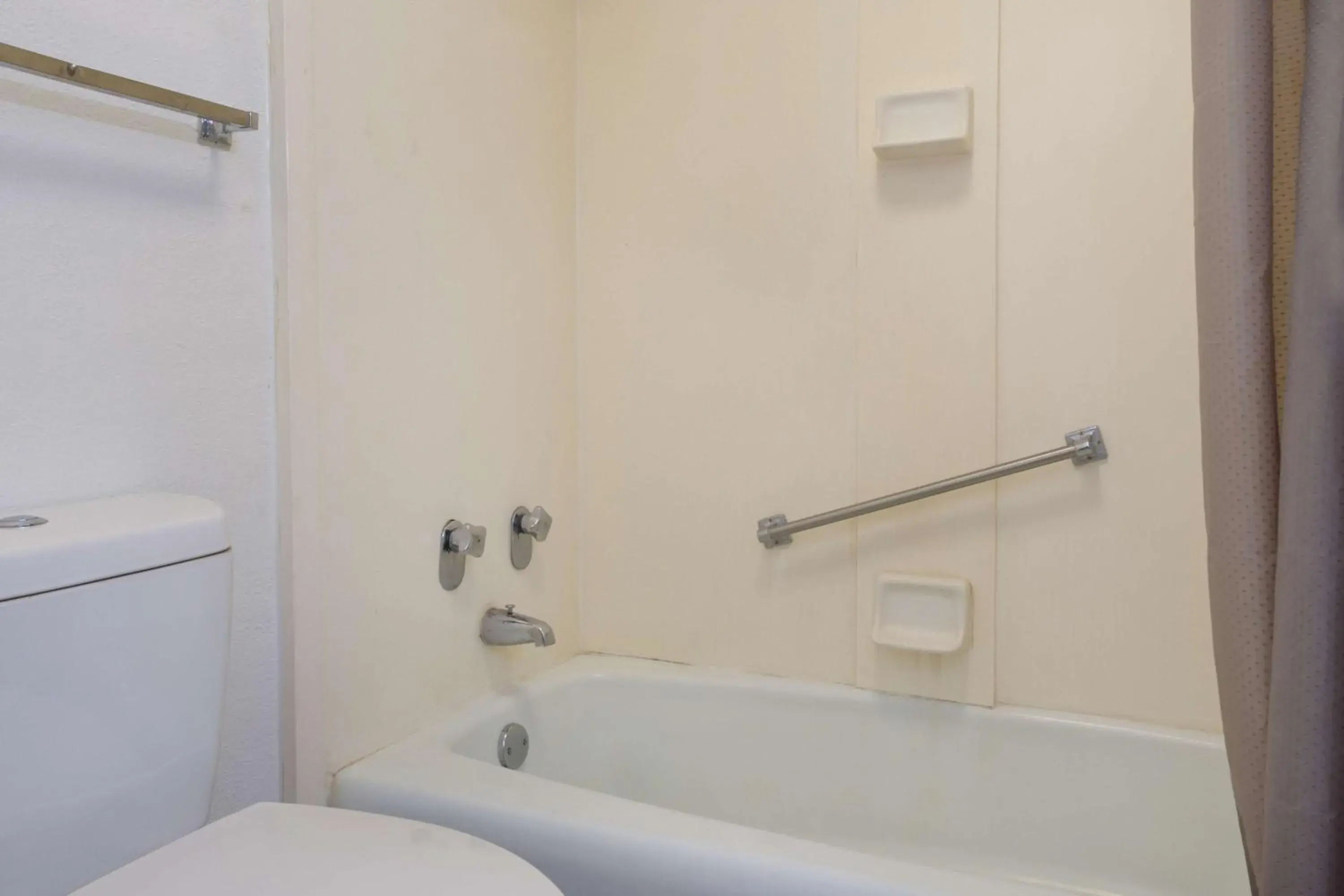 Bathroom in Motel 6-Natchitoches, LA Bathroom in Motel 6-Natchitoches, LA