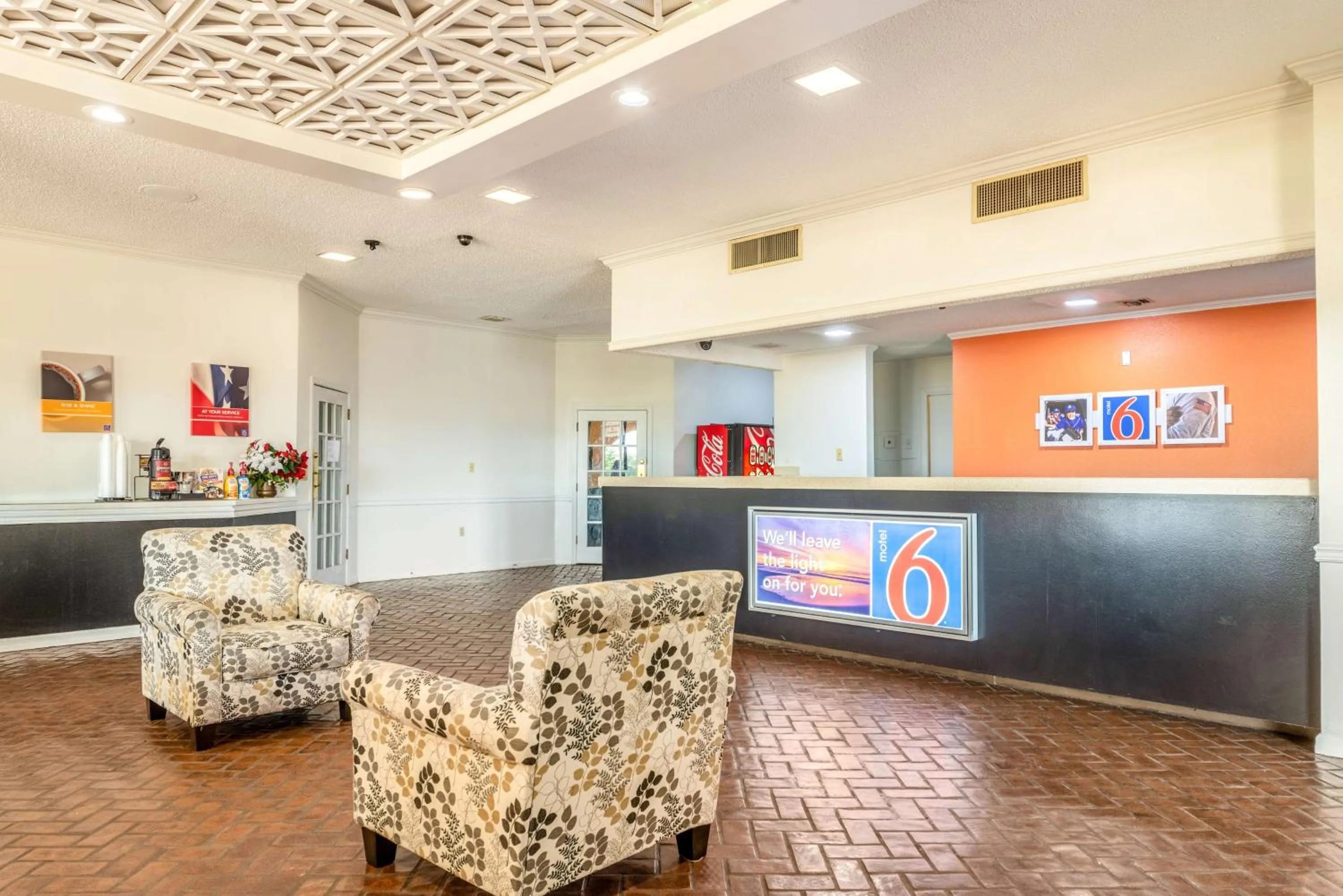 Lobby or reception in Motel 6-Natchitoches, LA