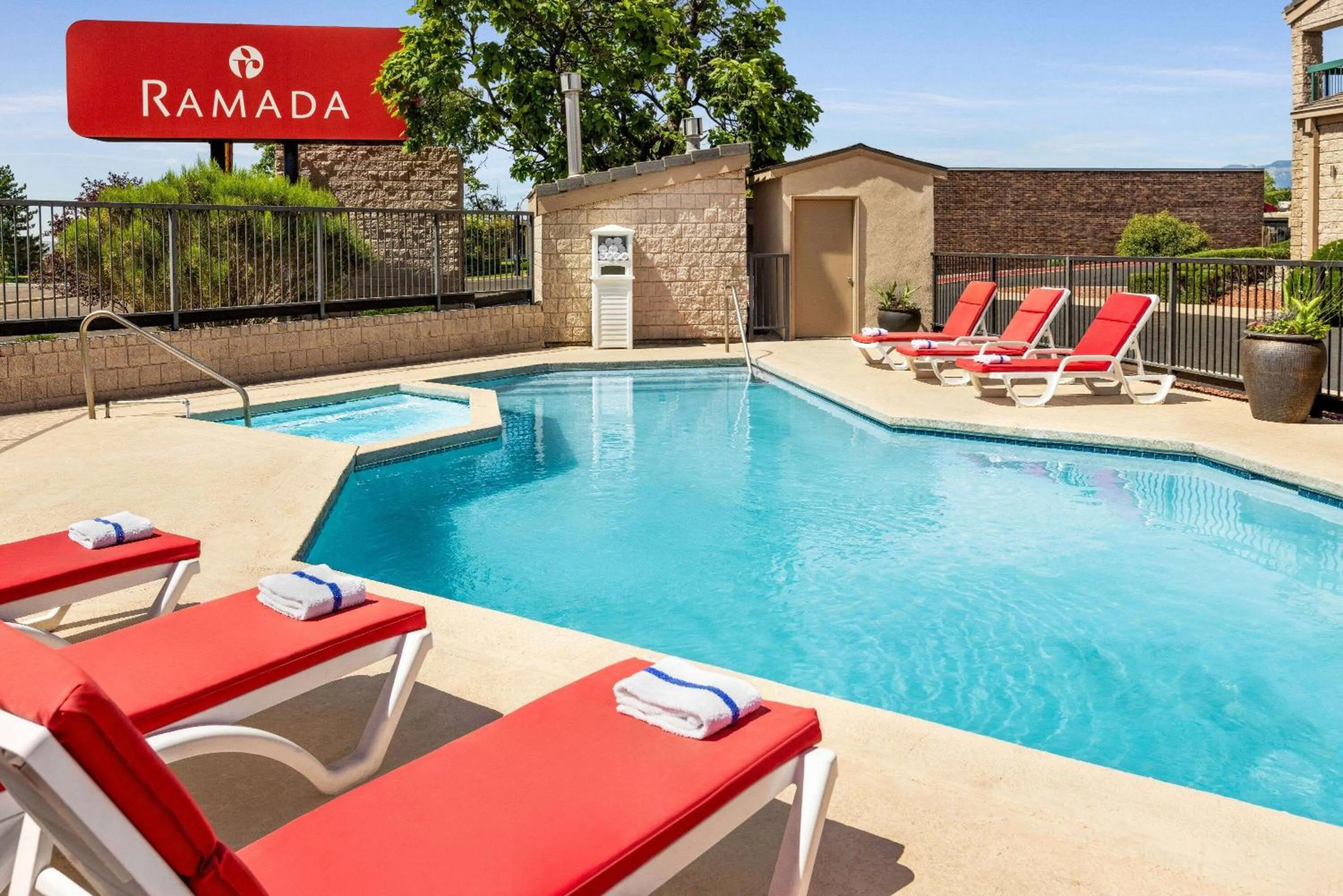 Swimming pool in Ramada by Wyndham Albuquerque Airport