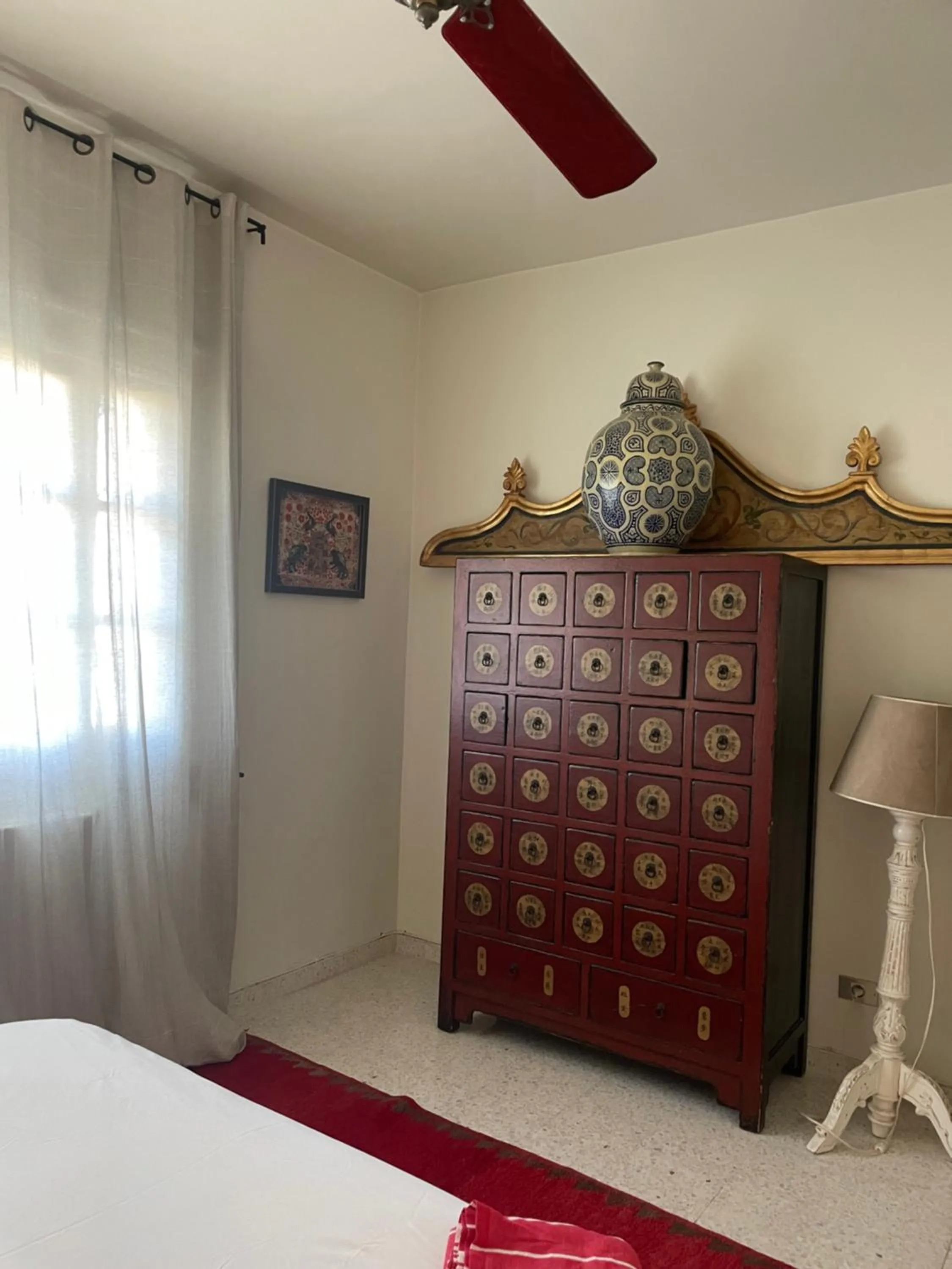 Bed in Le 5 ter
