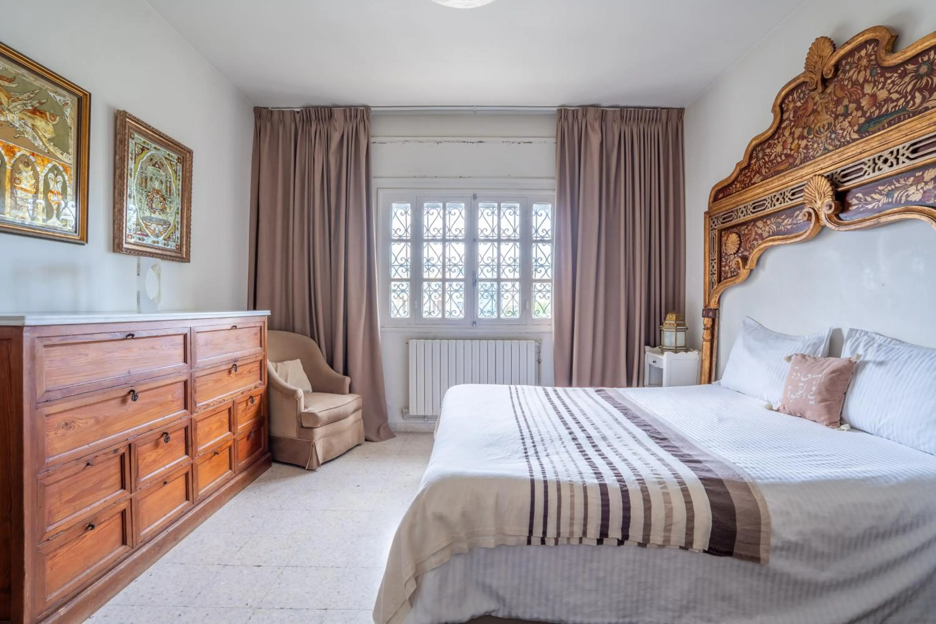 Bed in Le 5 ter