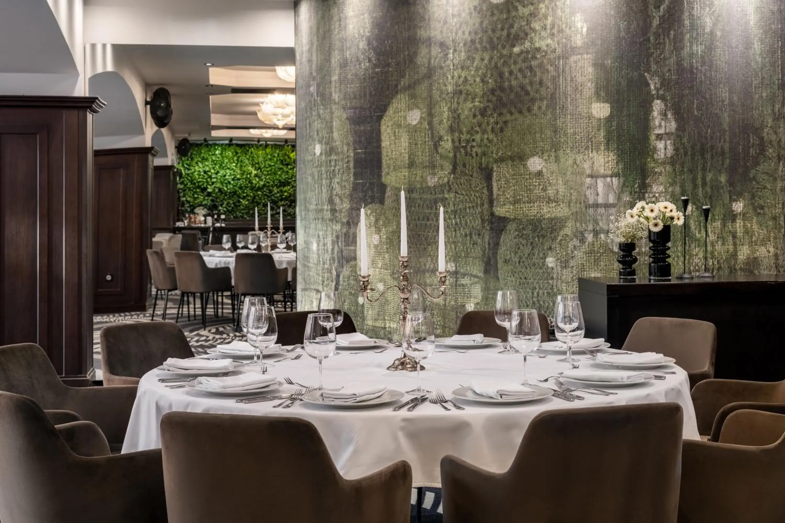 Restaurant/places to eat in Hotel VEGA Sofia Restaurant/places to eat in Hotel VEGA Sofia