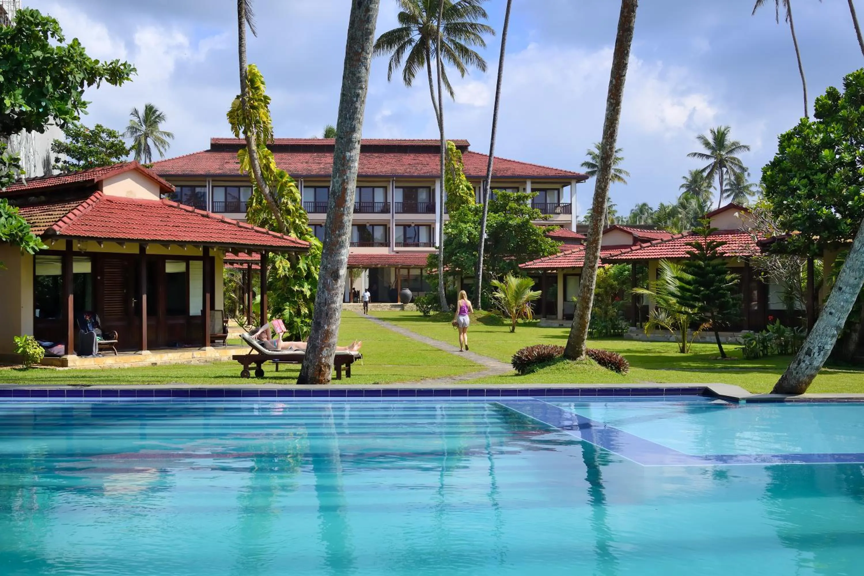 Swimming pool in Weligama Bay Resort