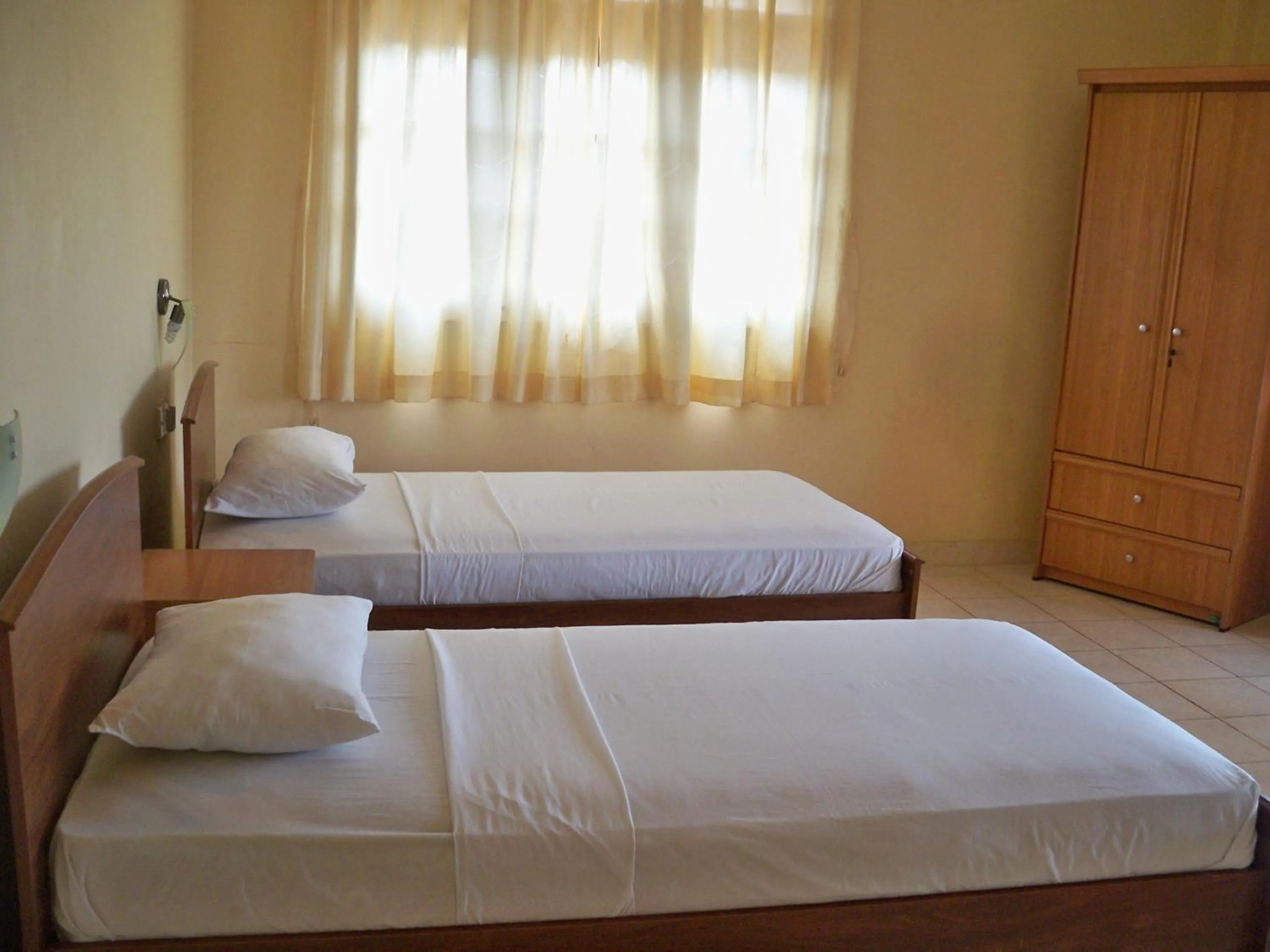 Bedroom, Bed in Hotel Red Rose