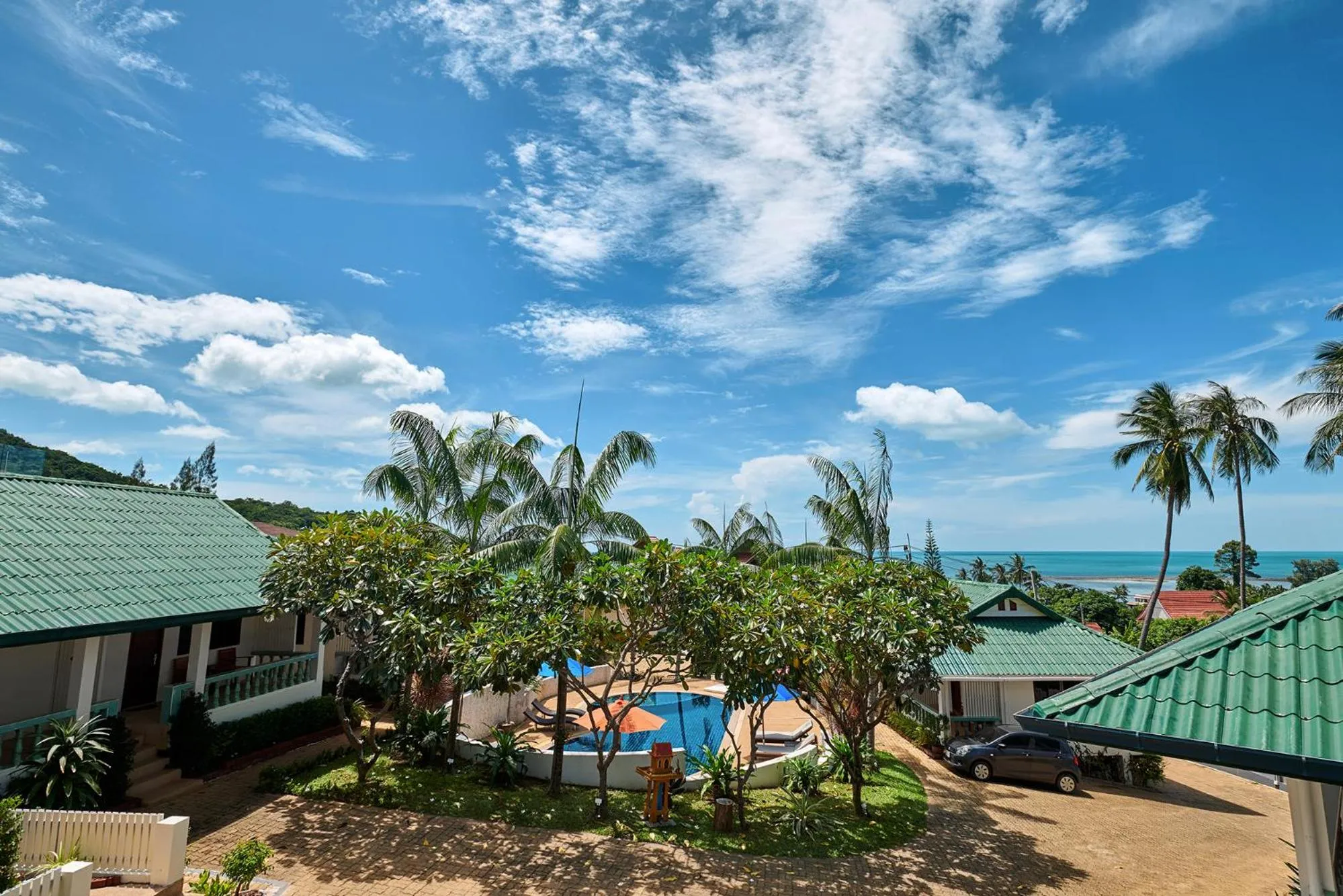 Pool view in Samui Reef View Resort